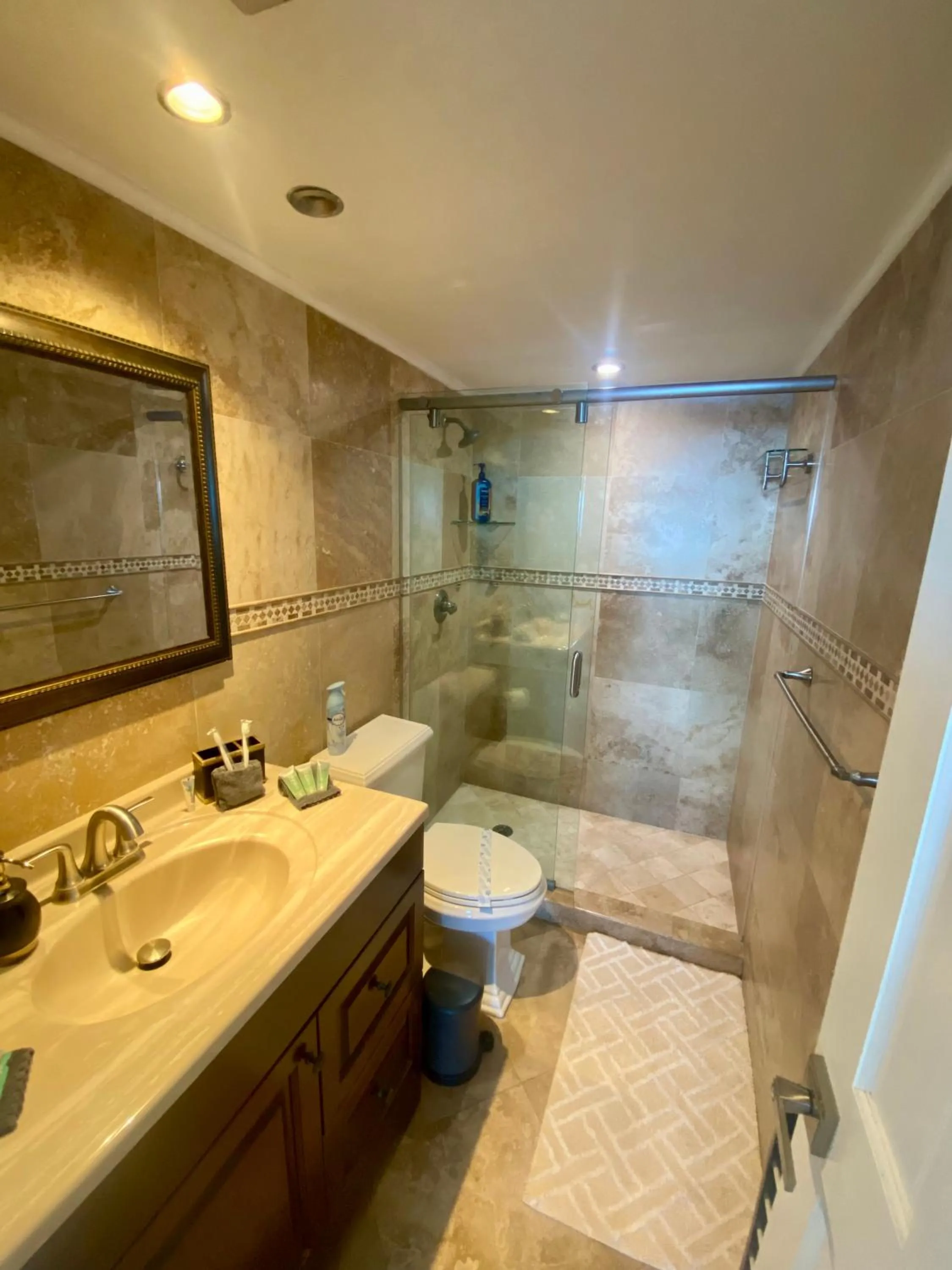 Shower in Castle Beach Resort Condo - Panoramic Large Penthouse or Deluxe 1 BR Direct Ocean View and beach access- Updated-Free parking-