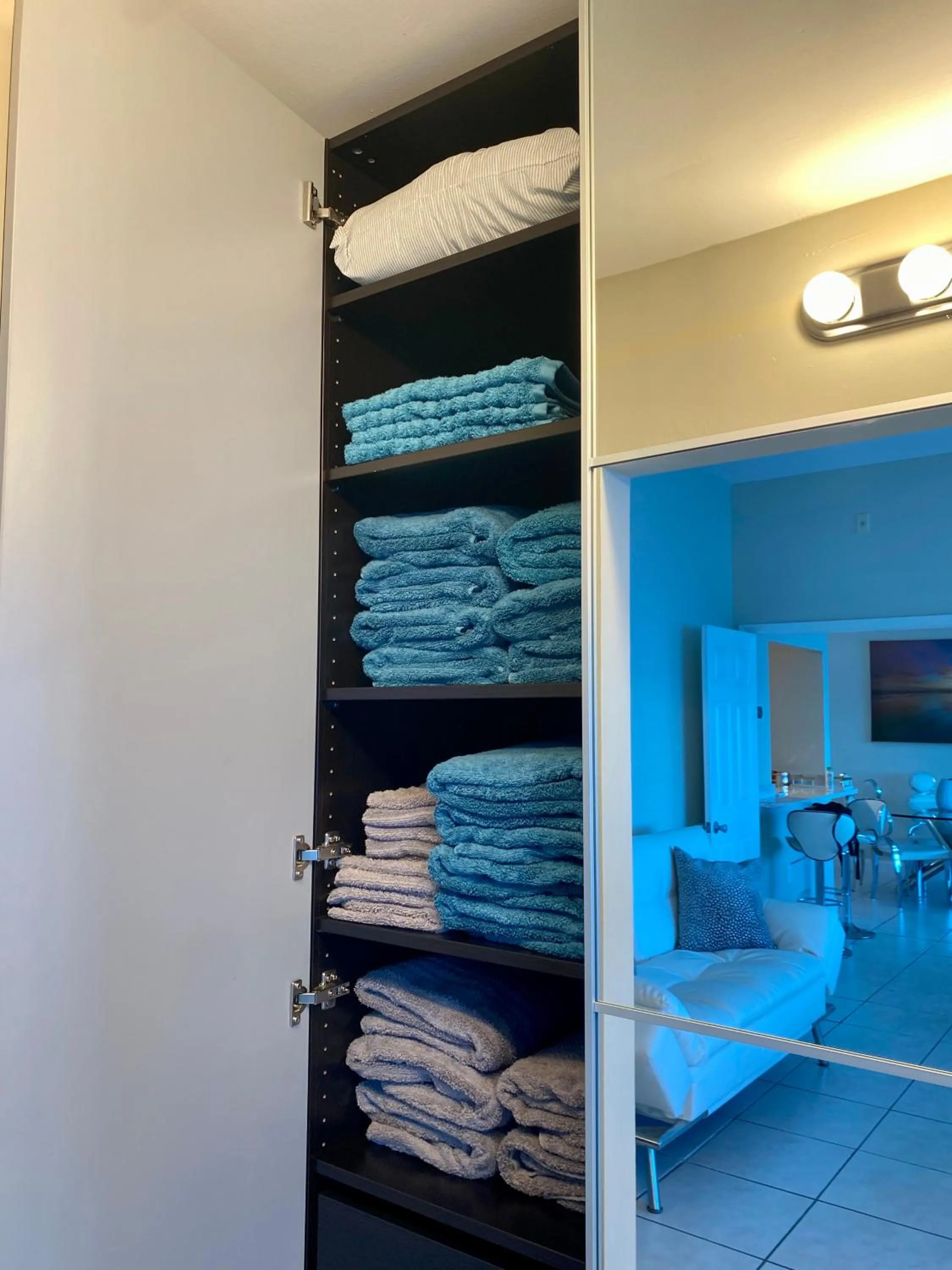 Bedroom, Bed in Castle Beach Resort Condo - Panoramic Large Penthouse or Deluxe 1 BR Direct Ocean View and beach access- Updated-Free parking-