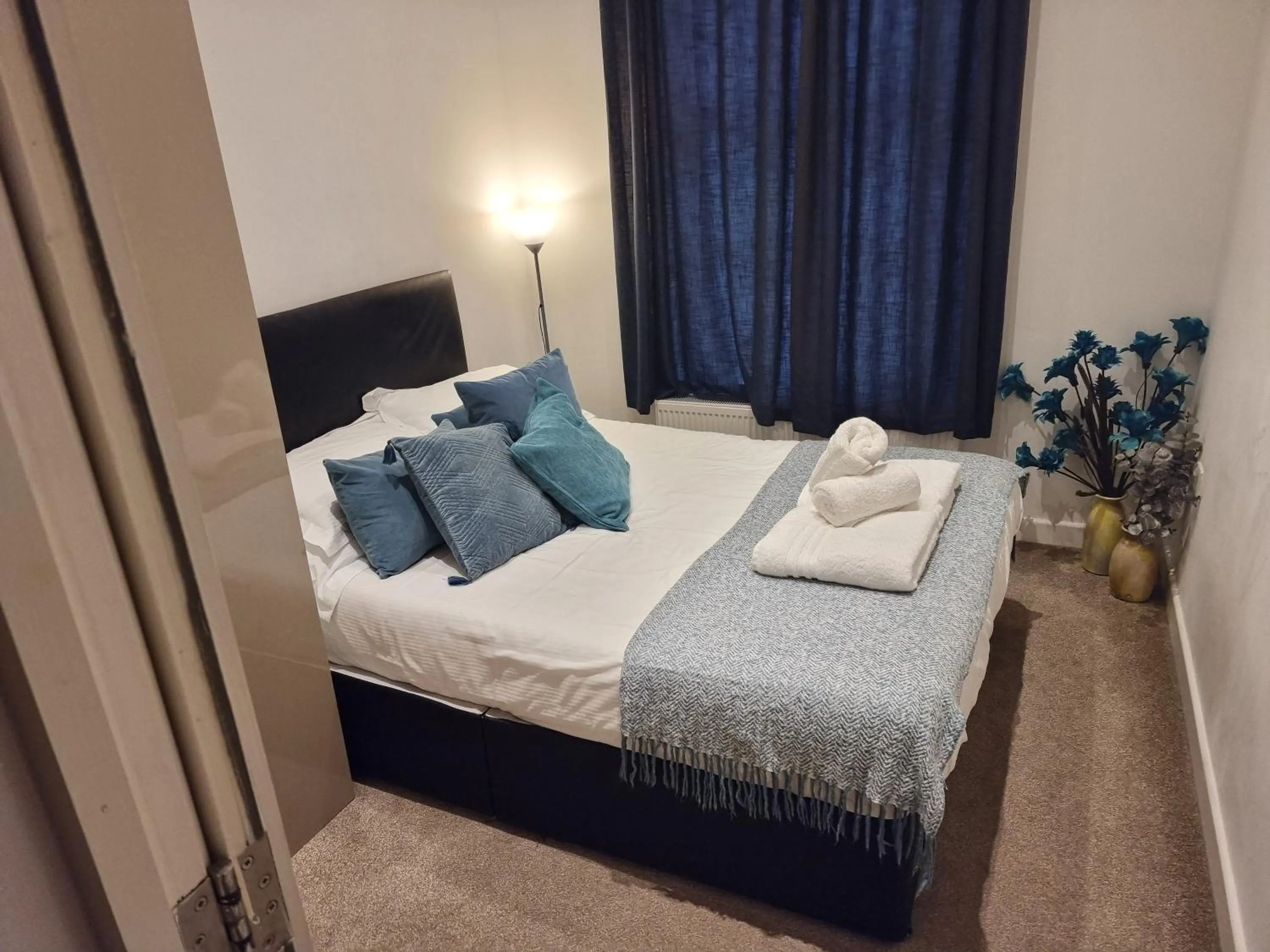 Bed in Heritage Place by Select SA