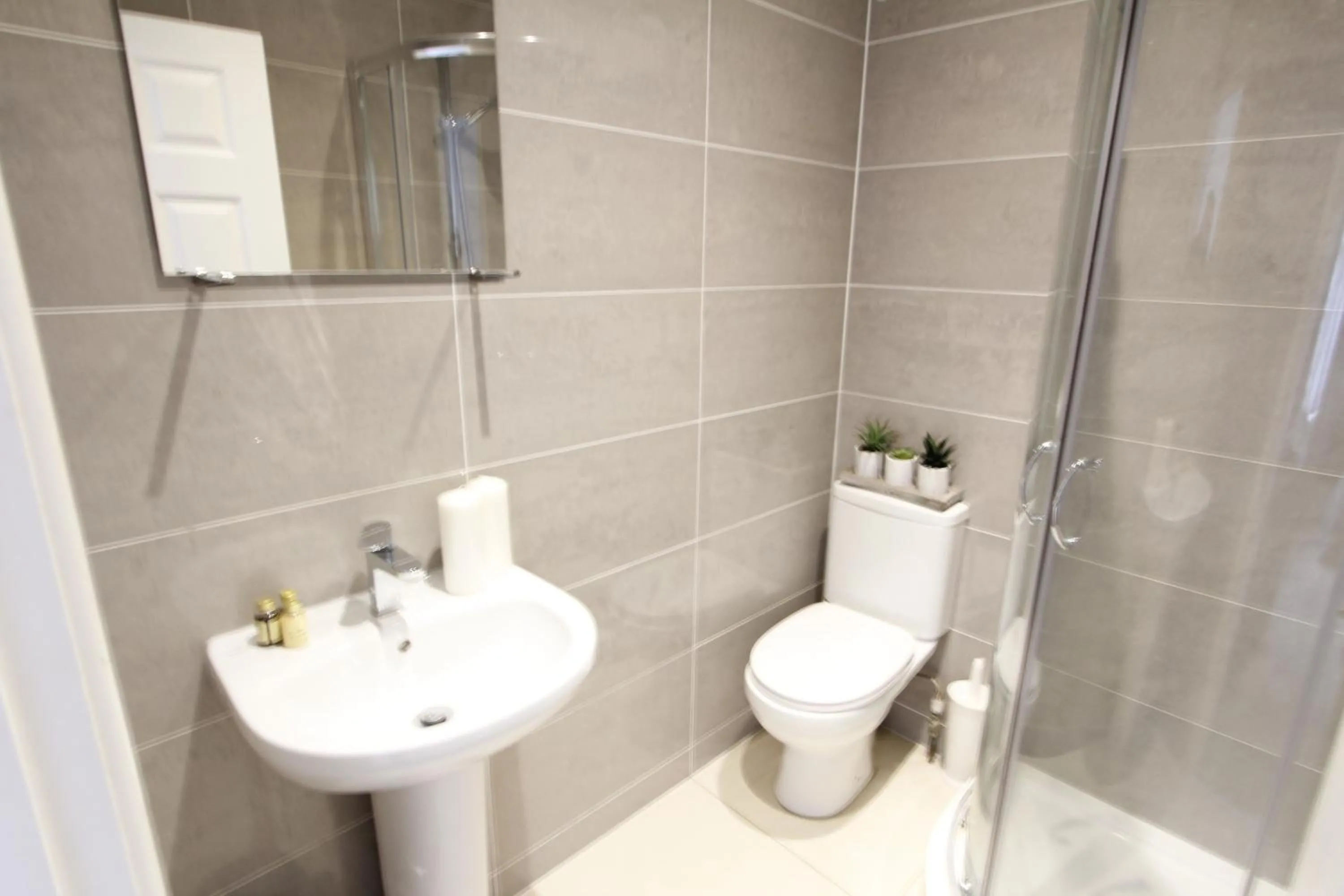 Shower in Heritage Place by Select SA