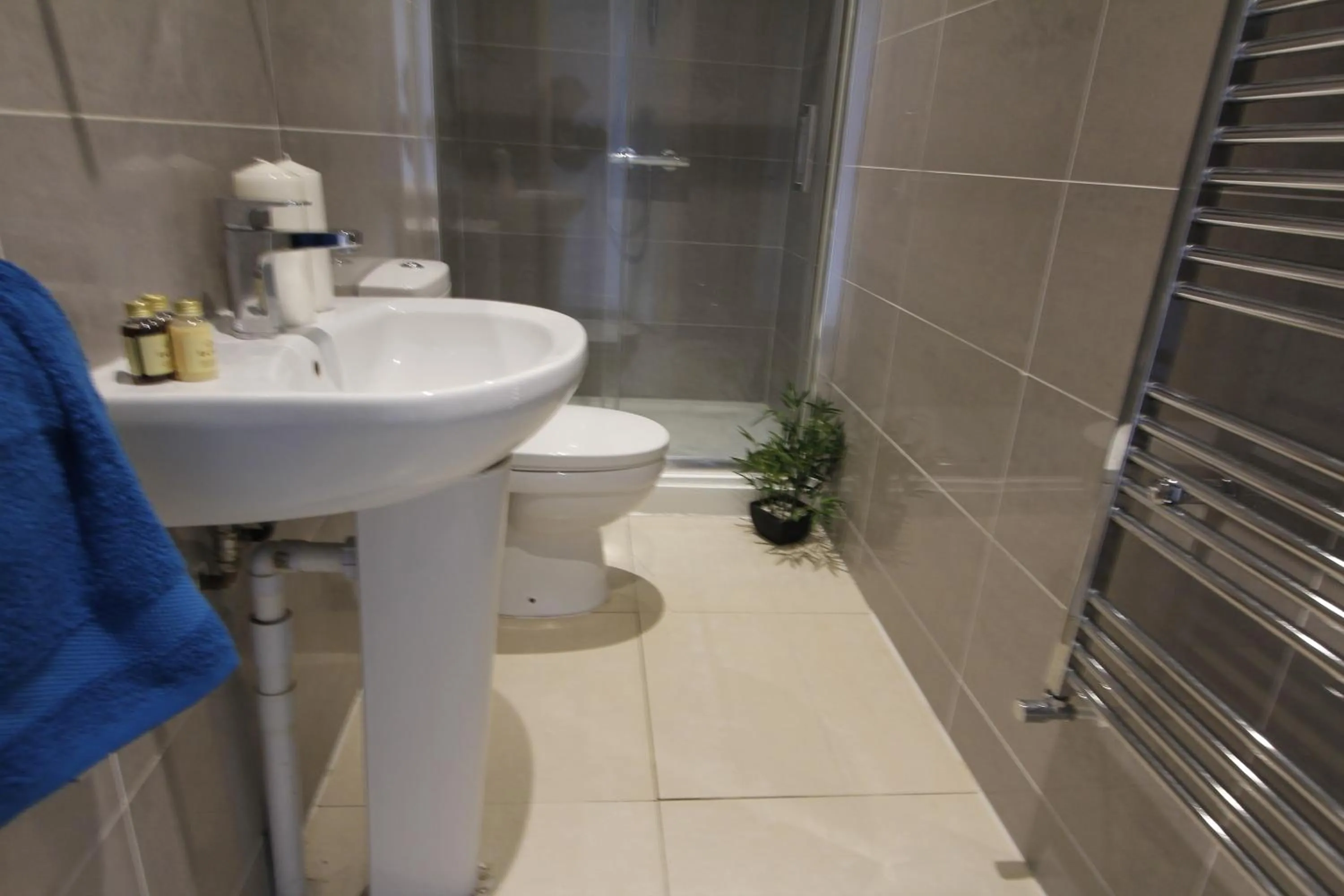 Shower in Heritage Place by Select SA