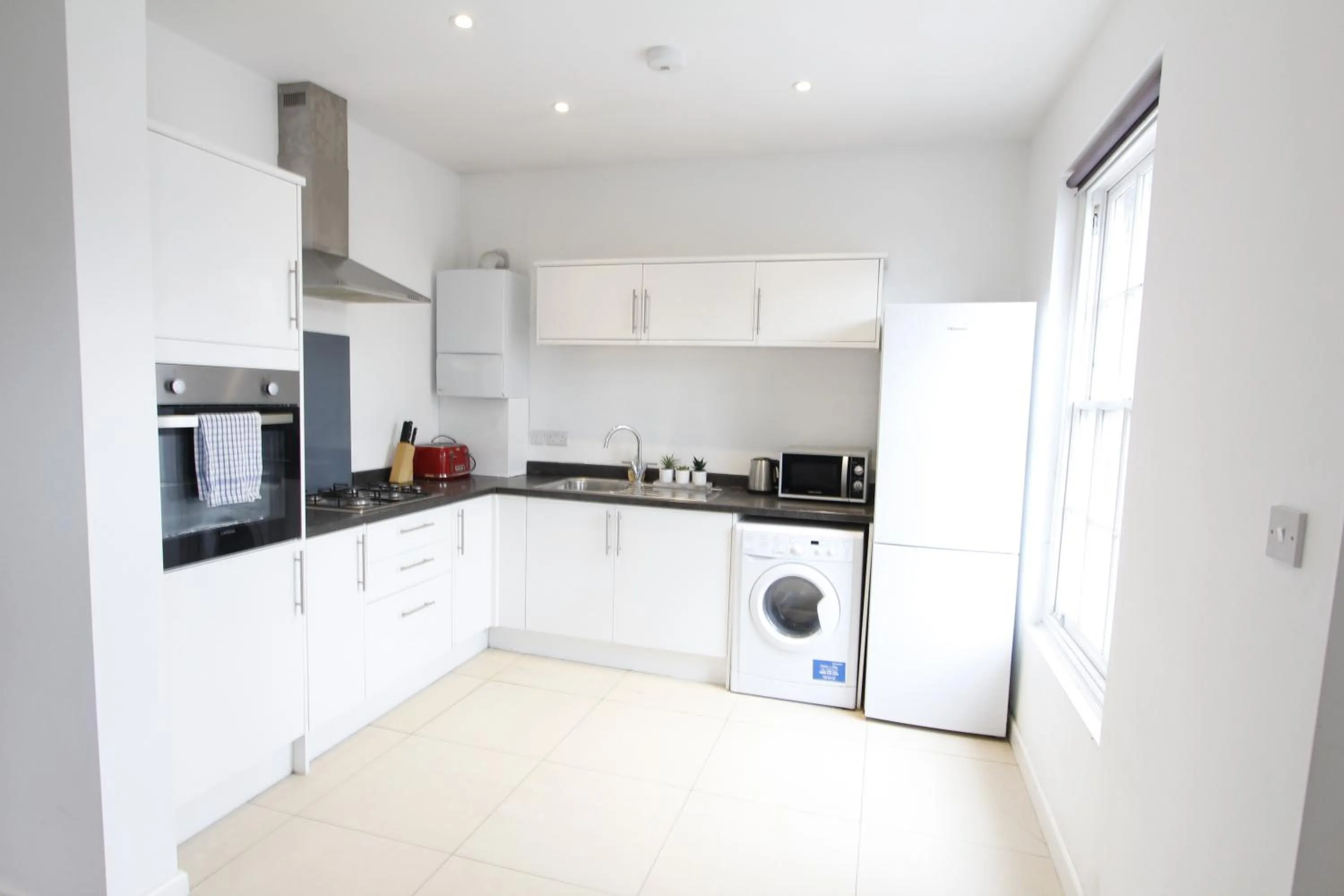 Kitchen or kitchenette in Heritage Place by Select SA