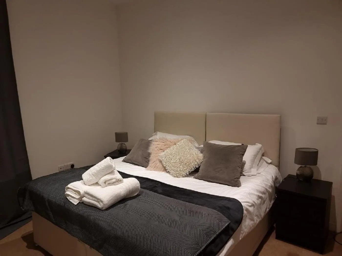 Bed in Heritage Place by Select SA