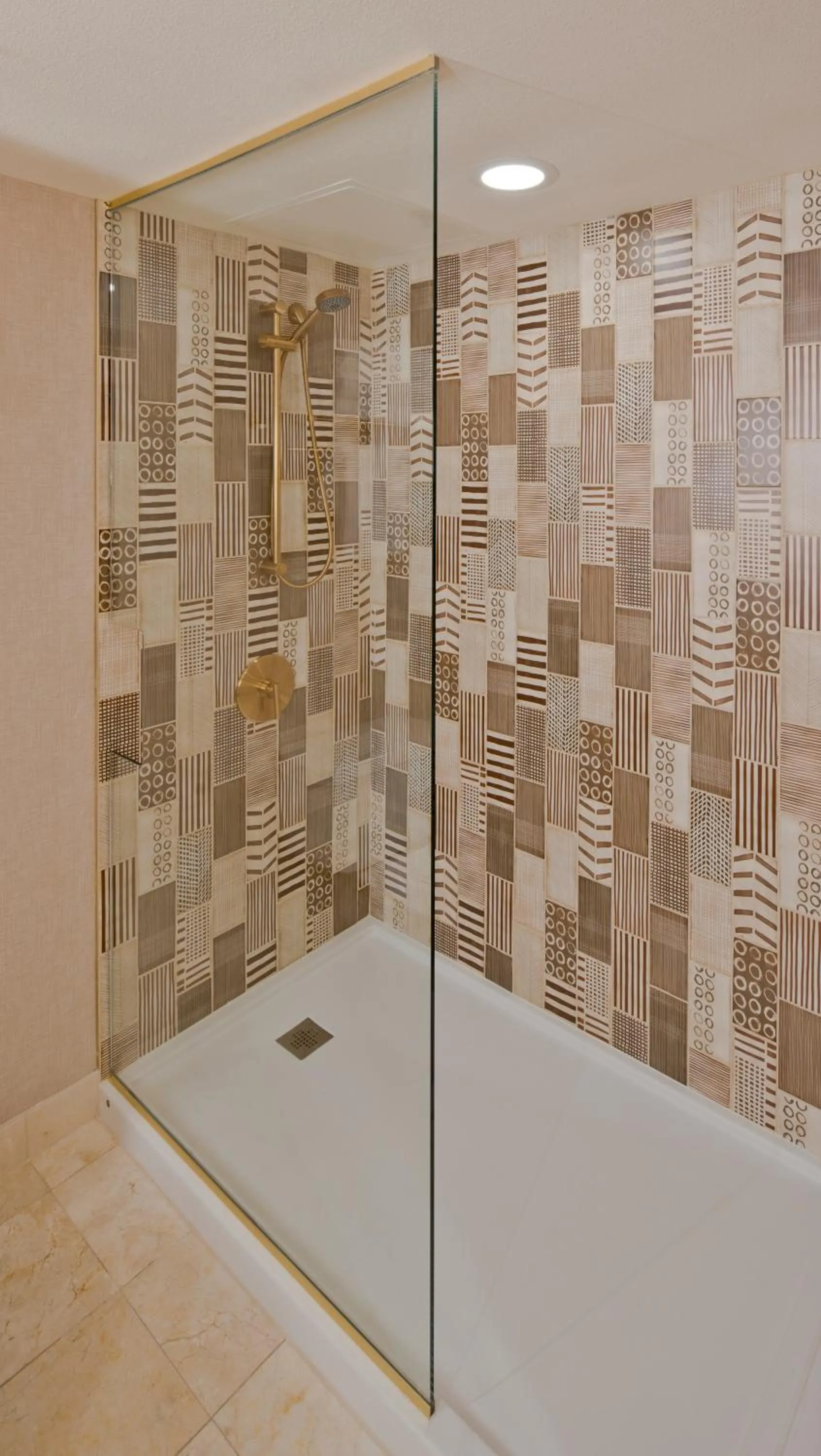 Shower in Rio Hotel & Casino, a Destination by Hyatt Hotel
