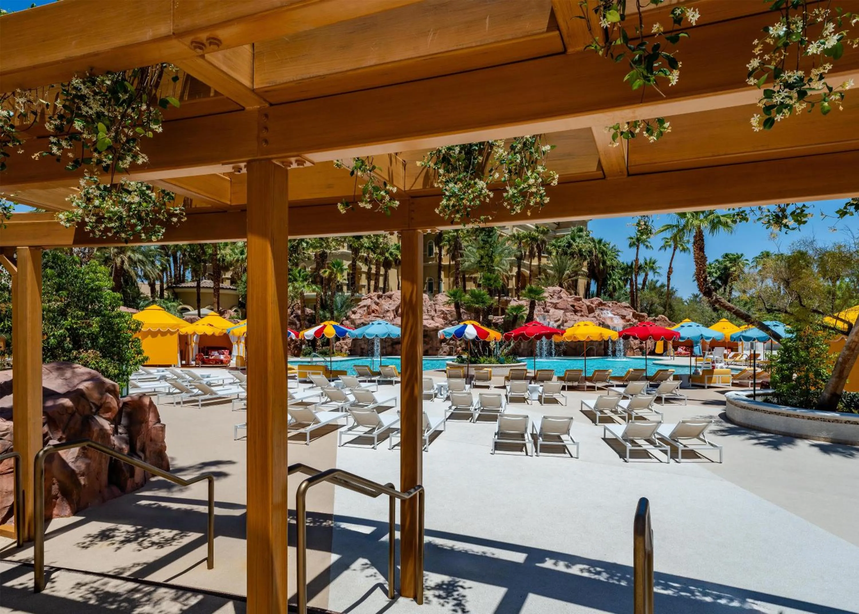 Swimming pool in Rio Hotel & Casino, a Destination by Hyatt Hotel