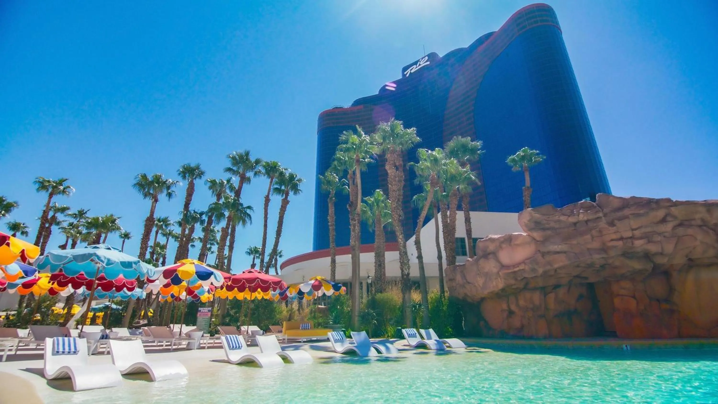 Swimming pool in Rio Hotel & Casino, a Destination by Hyatt Hotel