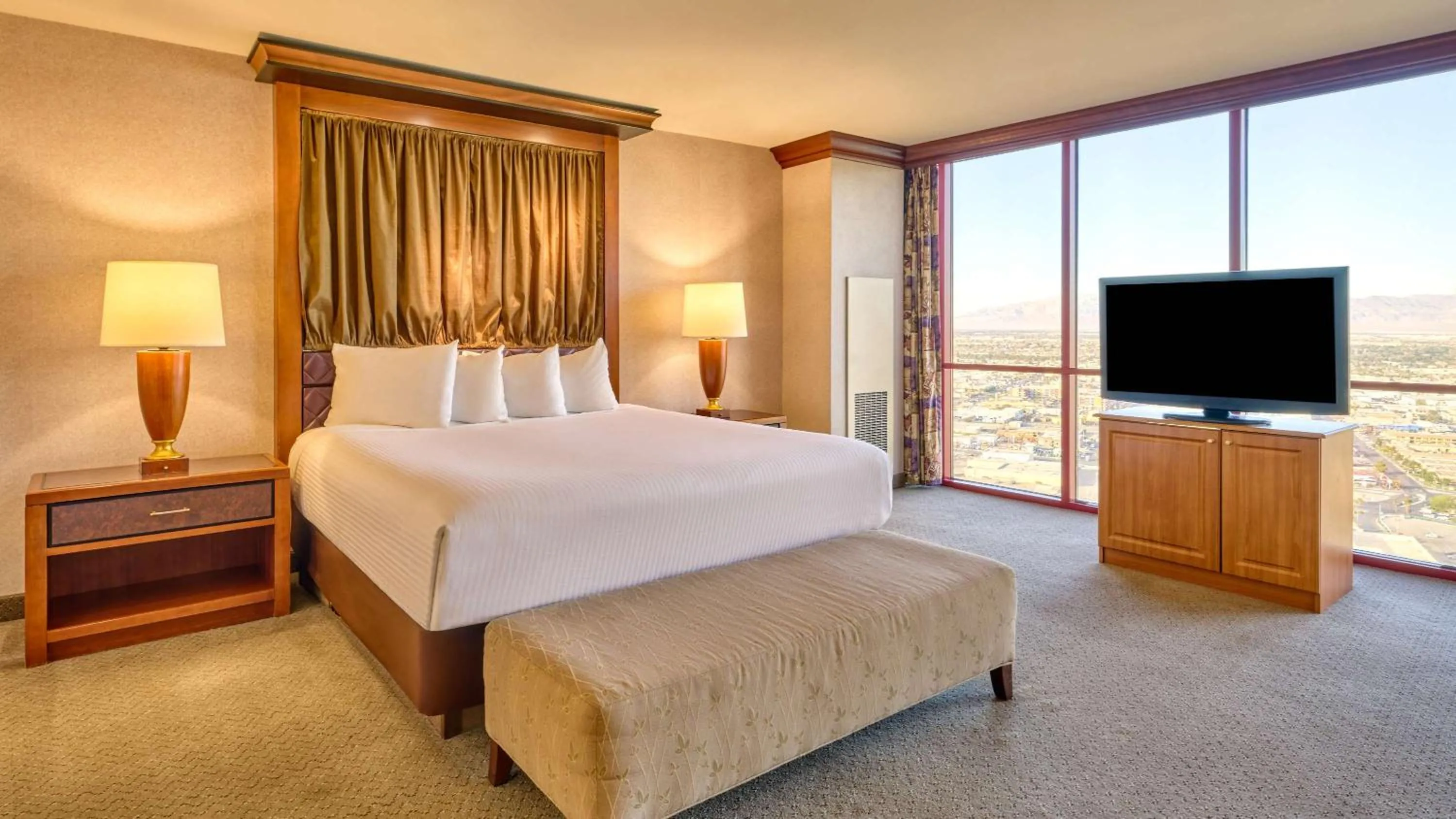 Bedroom, Bed in Rio Hotel & Casino, a Destination by Hyatt Hotel