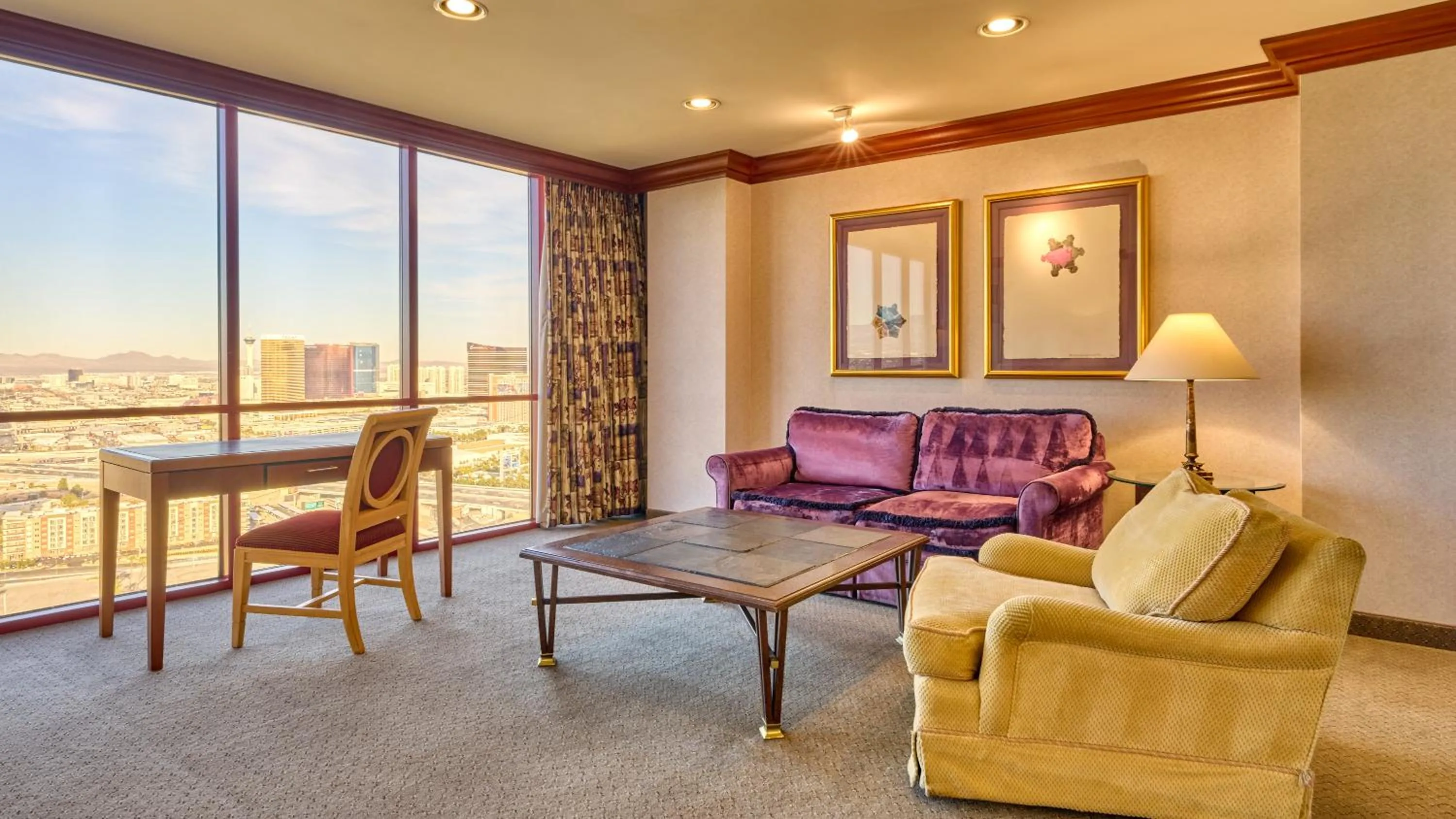 Living room in Rio Hotel & Casino, a Destination by Hyatt Hotel