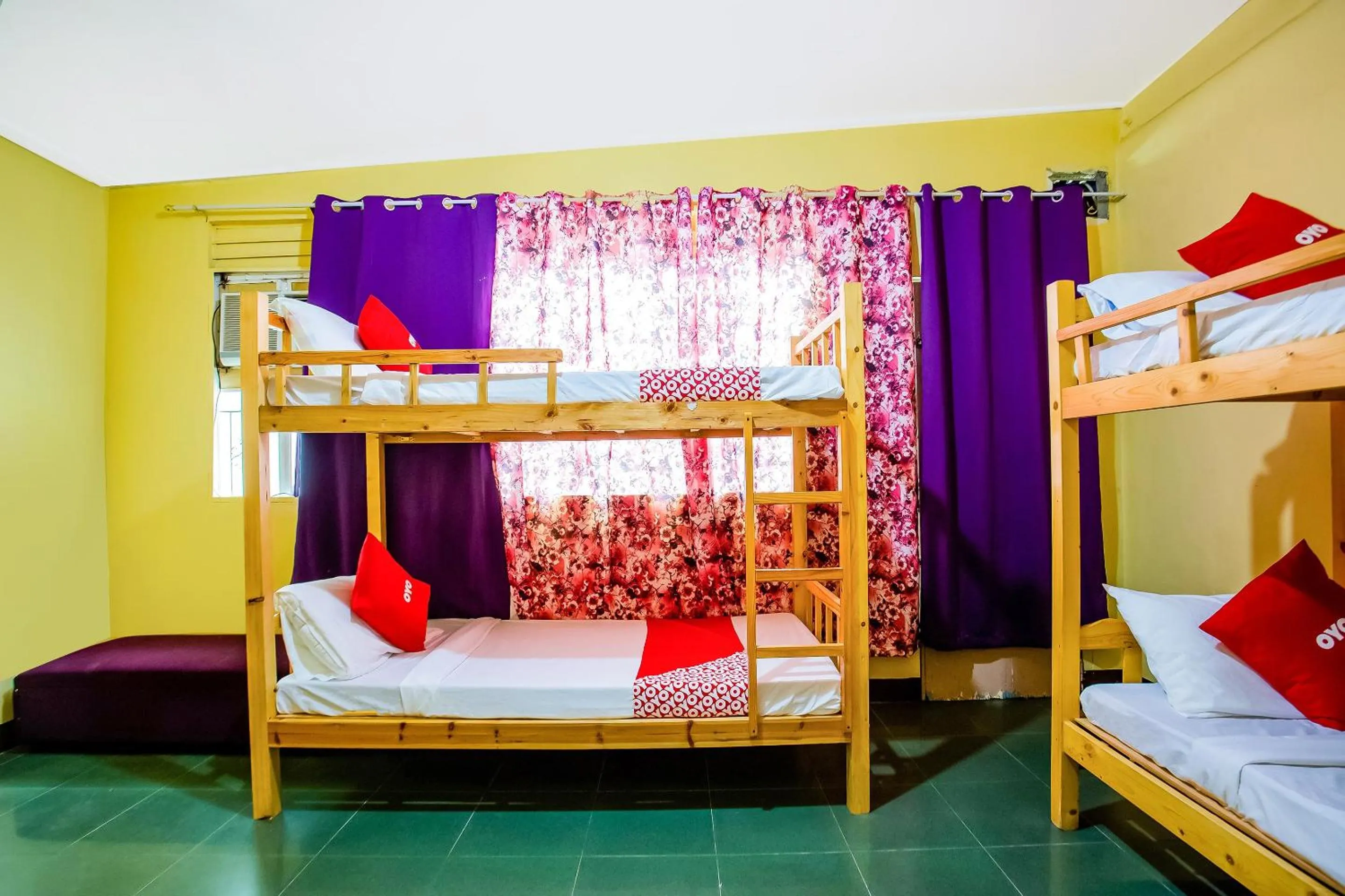 Bedroom in Mye Tourist Inn