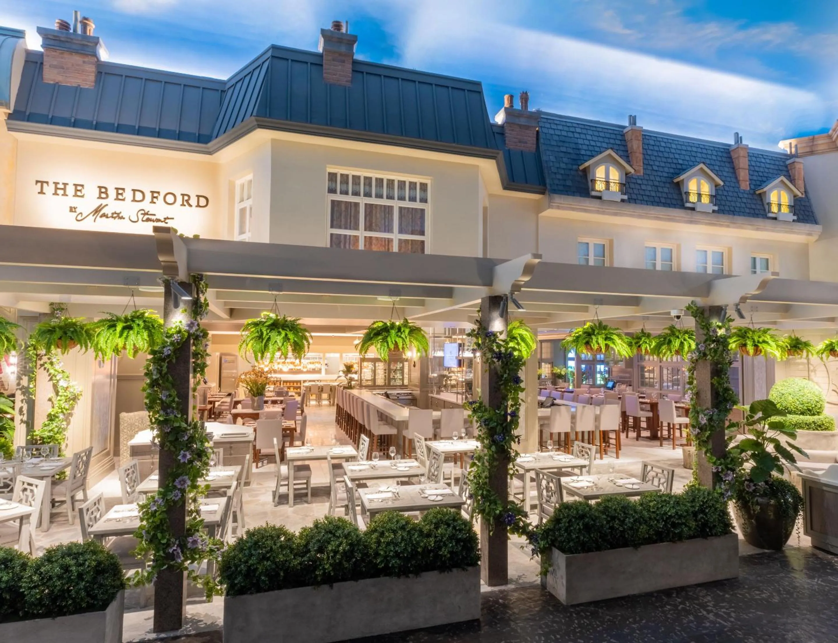 Restaurant/places to eat in Paris Las Vegas Hotel & Casino