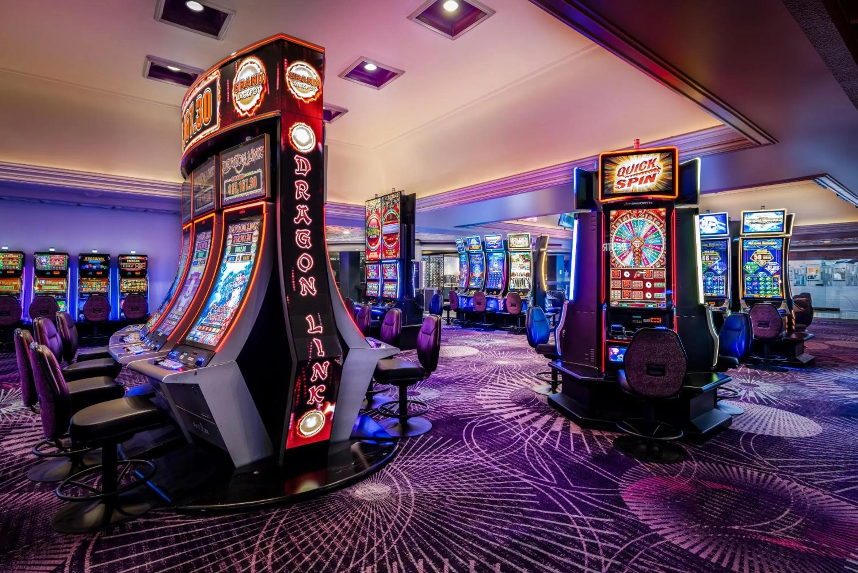 Casino in Harrah's Las Vegas, A Caesars Destination