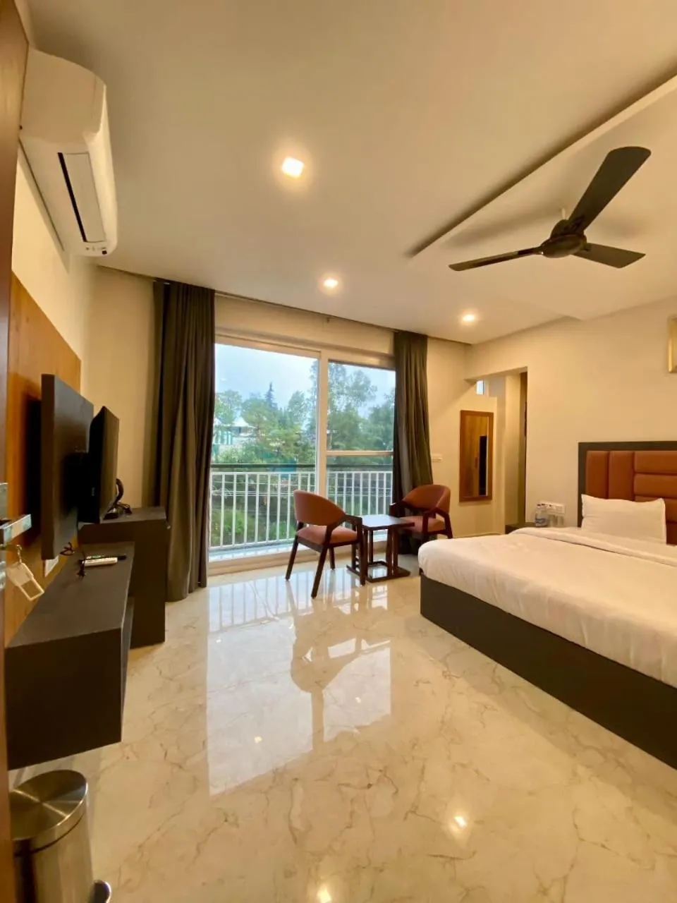 Photo of the whole room, Bed in SERENE SUITES