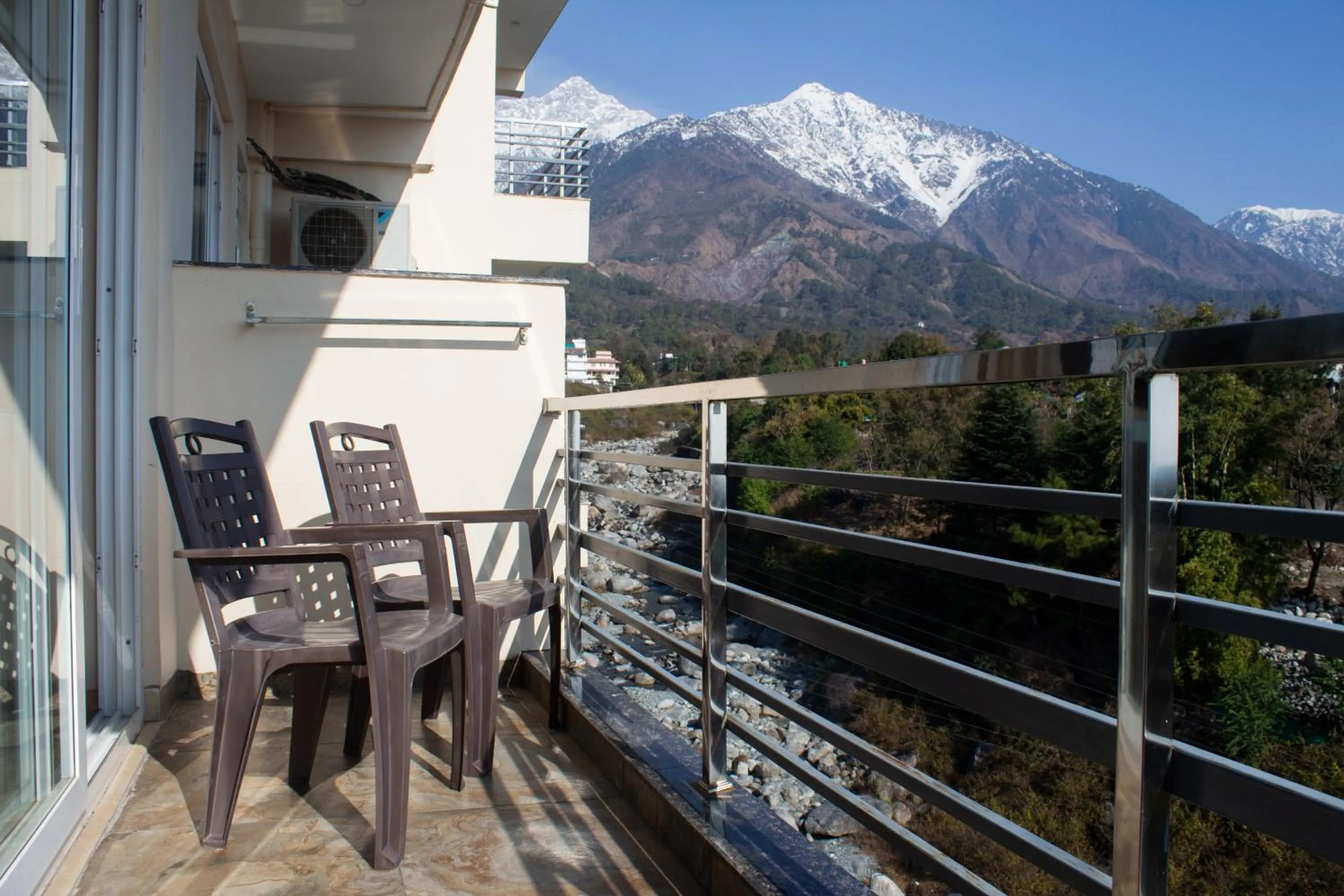 Balcony/Terrace in SERENE SUITES