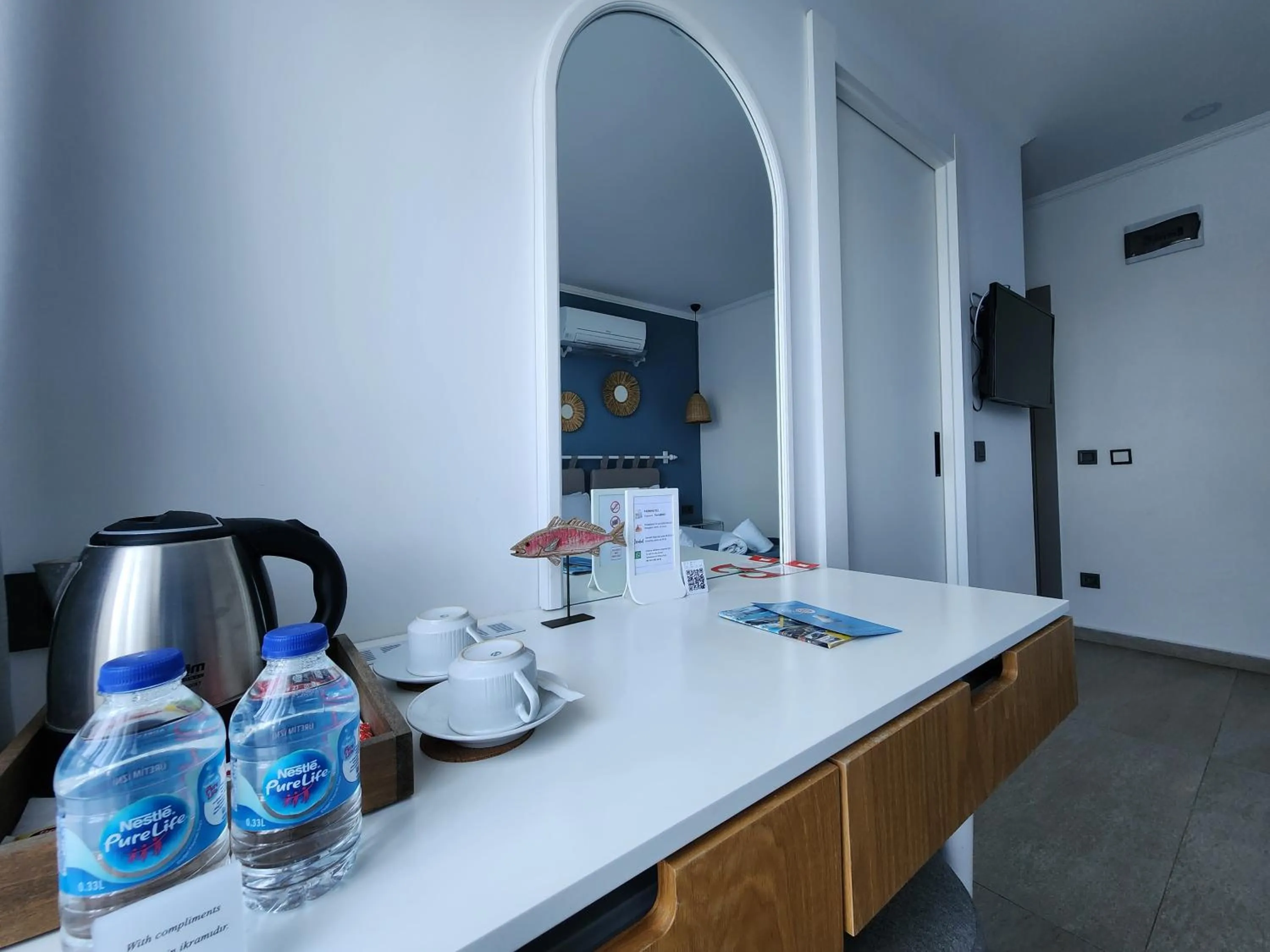 TV and multimedia in Park Hotel Rooms & Apart