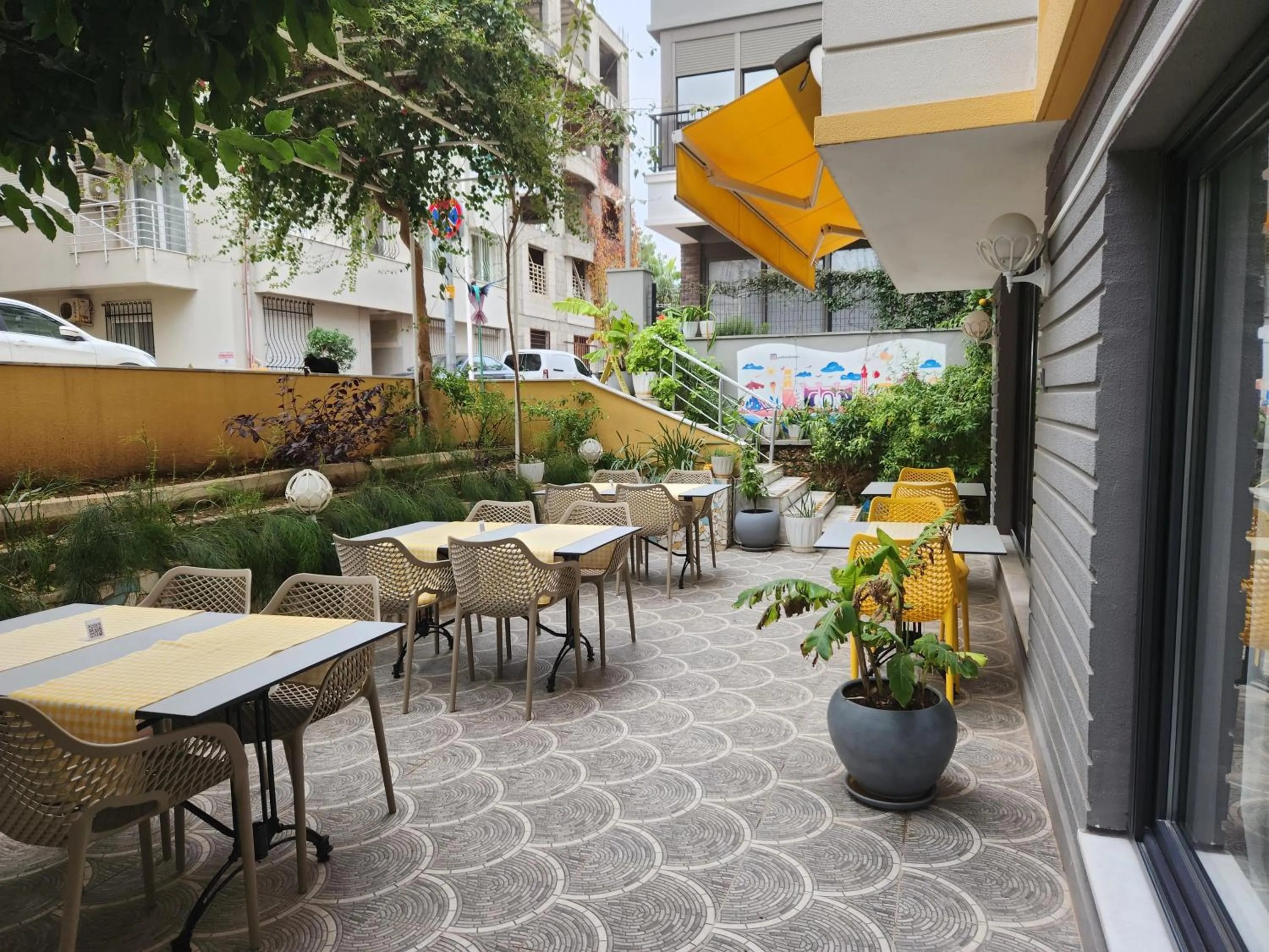 Garden in Park Hotel Rooms & Apart