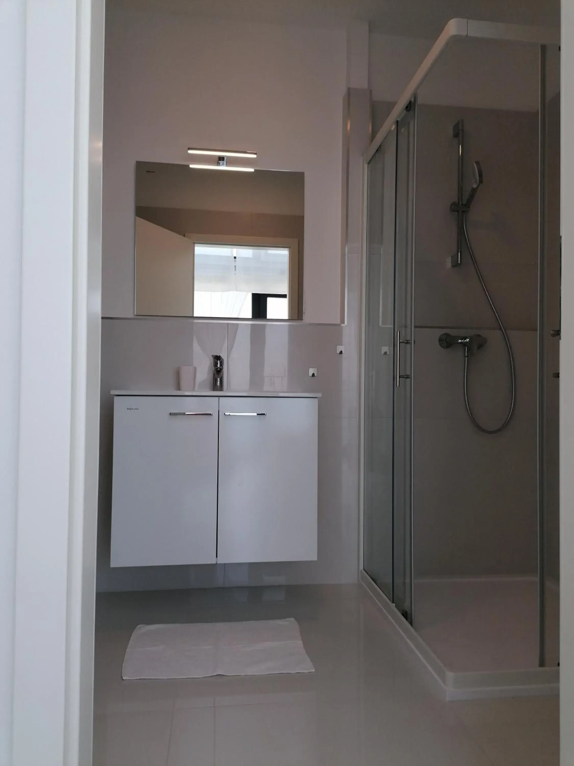 Apartment with Sea View in VILA MOLET KOPER Apartment with Sea View in VILA MOLET KOPER