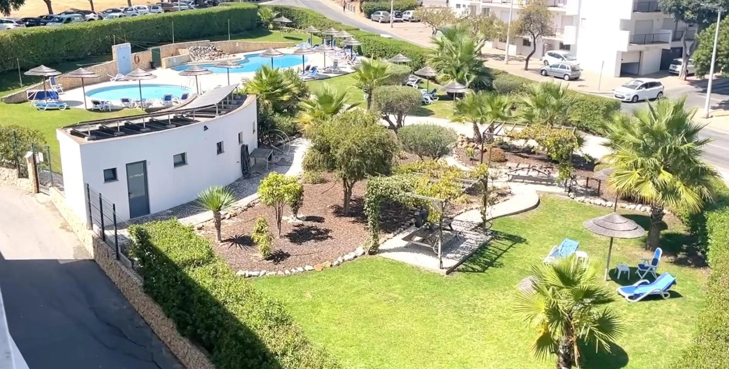 Garden in Muralha Residence