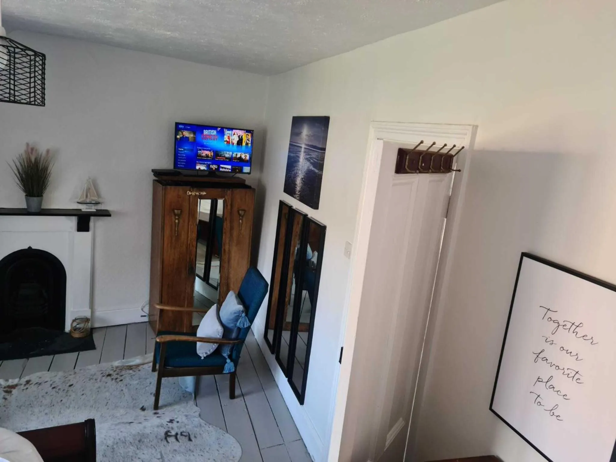 Living room in Belmont Villa - 4 Bed - Hot Tub Additional Cost - Sleeps 10-TJS22BV