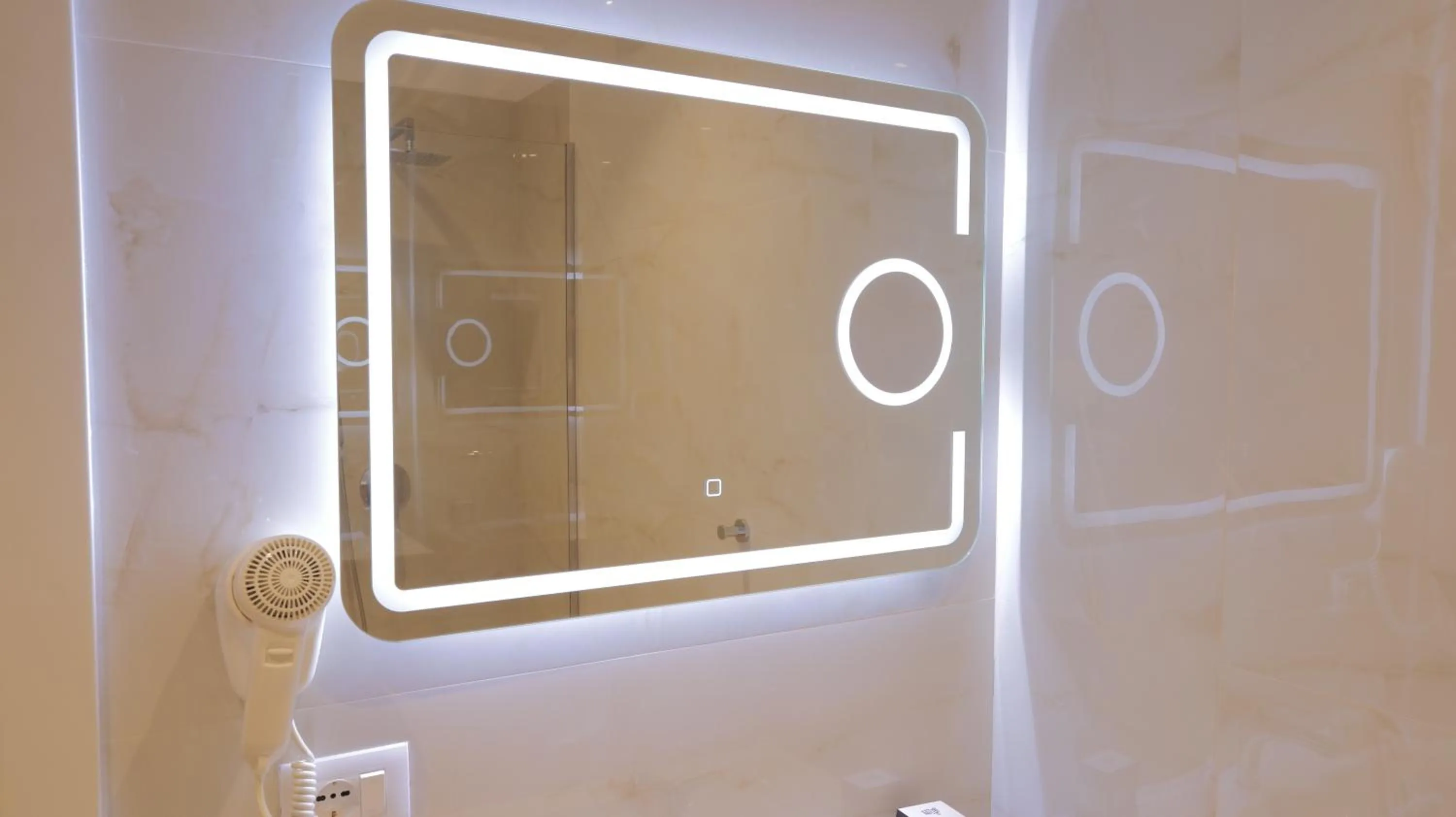 Bathroom in Granda Hotel