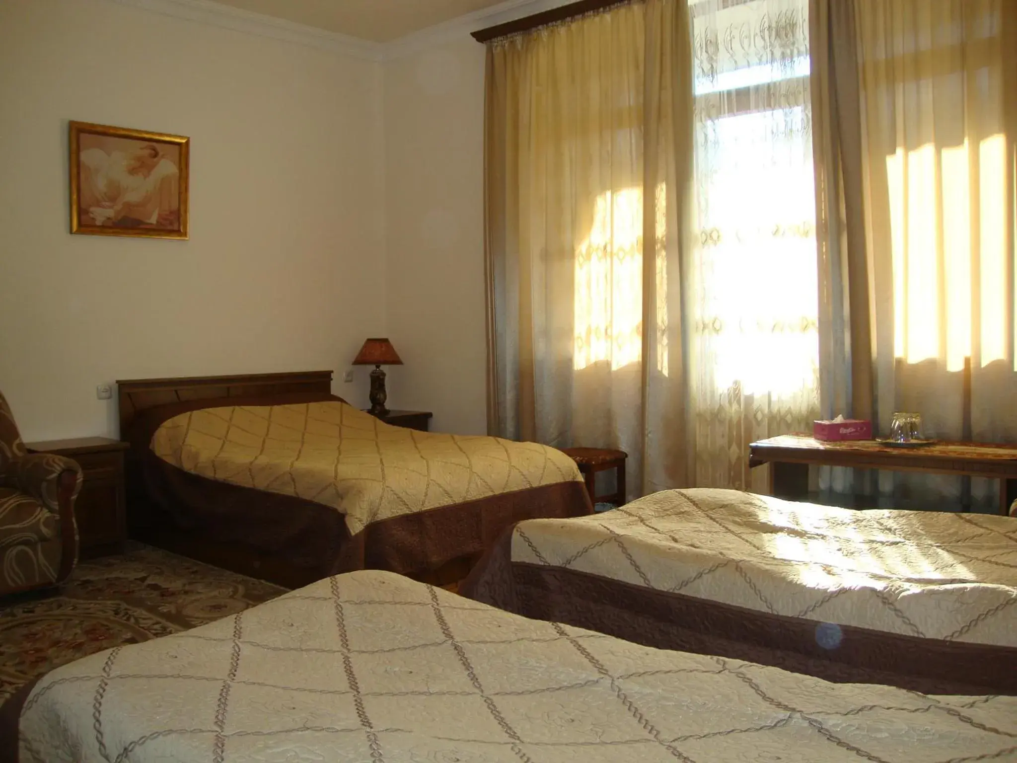 Triple Room in Hotel MIRA Triple Room in Hotel MIRA