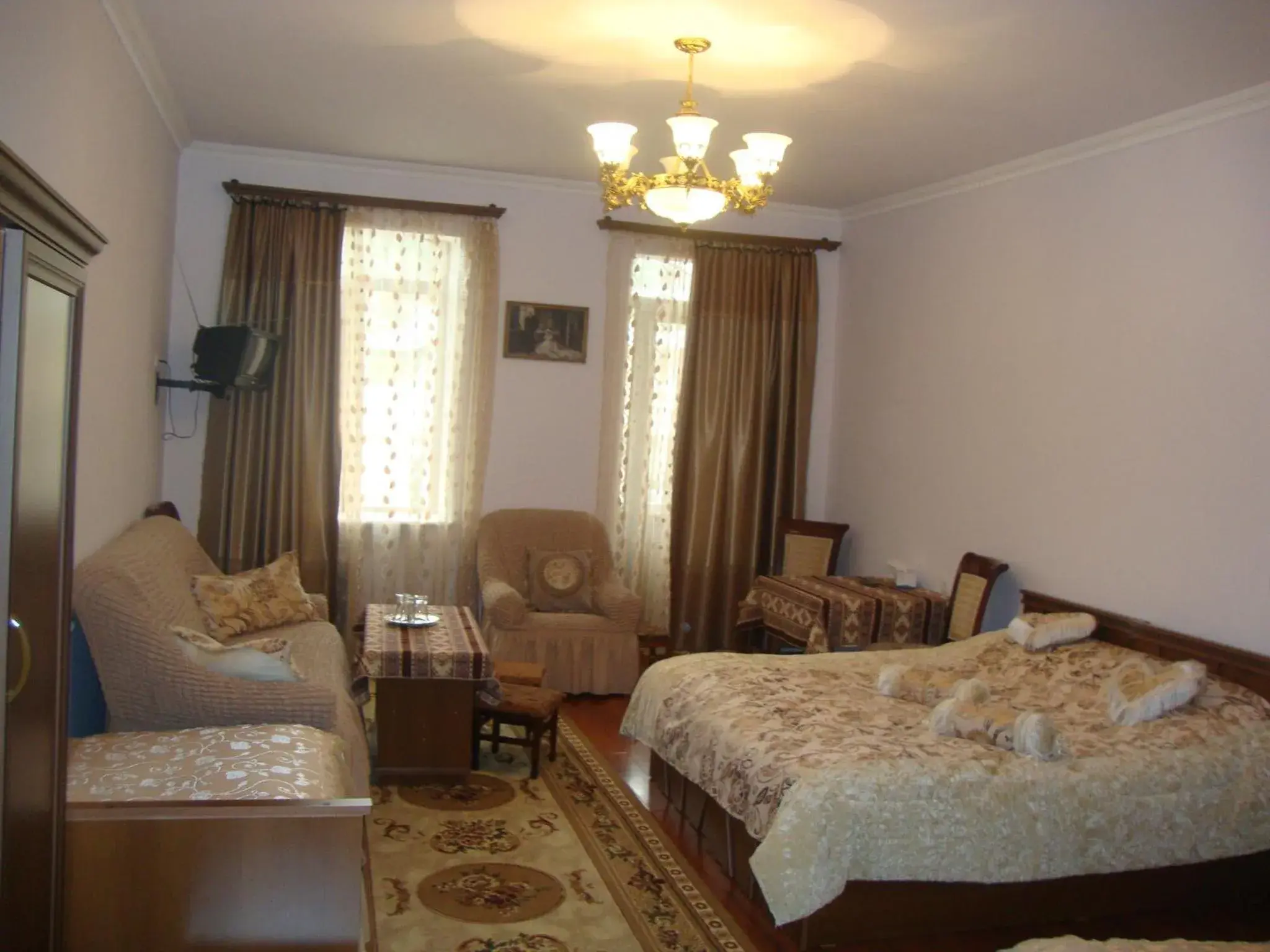 Luxury Quadruple Room in Hotel MIRA Luxury Quadruple Room in Hotel MIRA