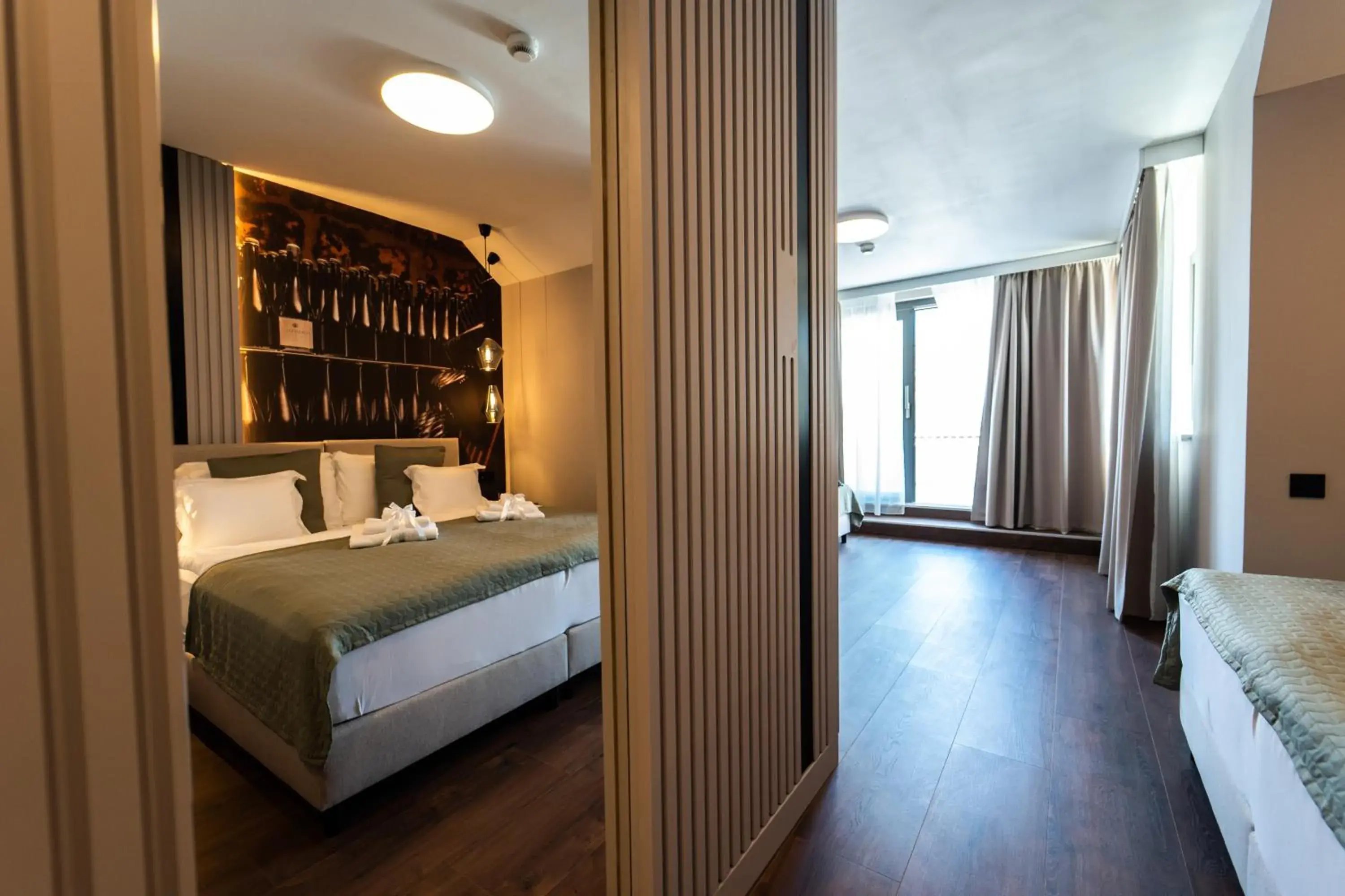 Deluxe Quadruple Room in Rókusfalvy Borhotel és Fogadó Deluxe Quadruple Room in Rókusfalvy Borhotel és Fogadó