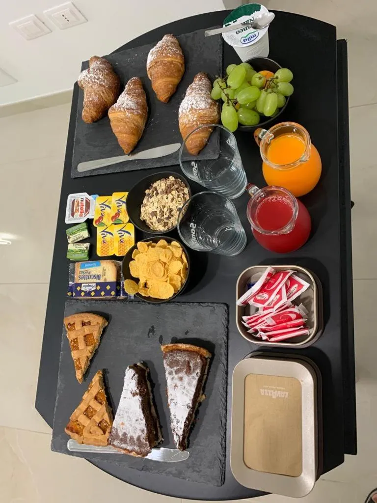 Other in B&B Jerocades