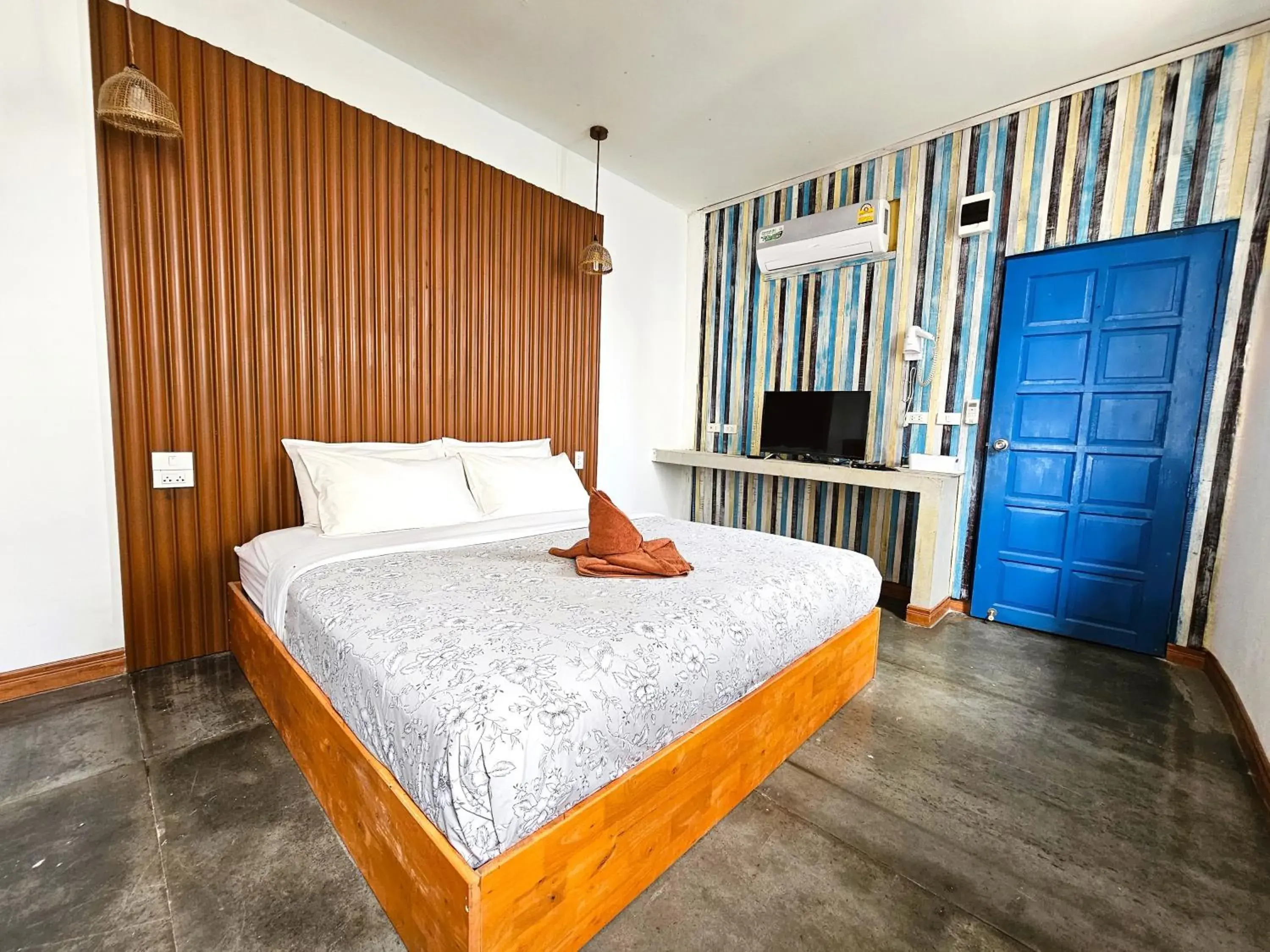 Bed in Baan I Taley On Sea Koh Larn Bed in Baan I Taley On Sea Koh Larn