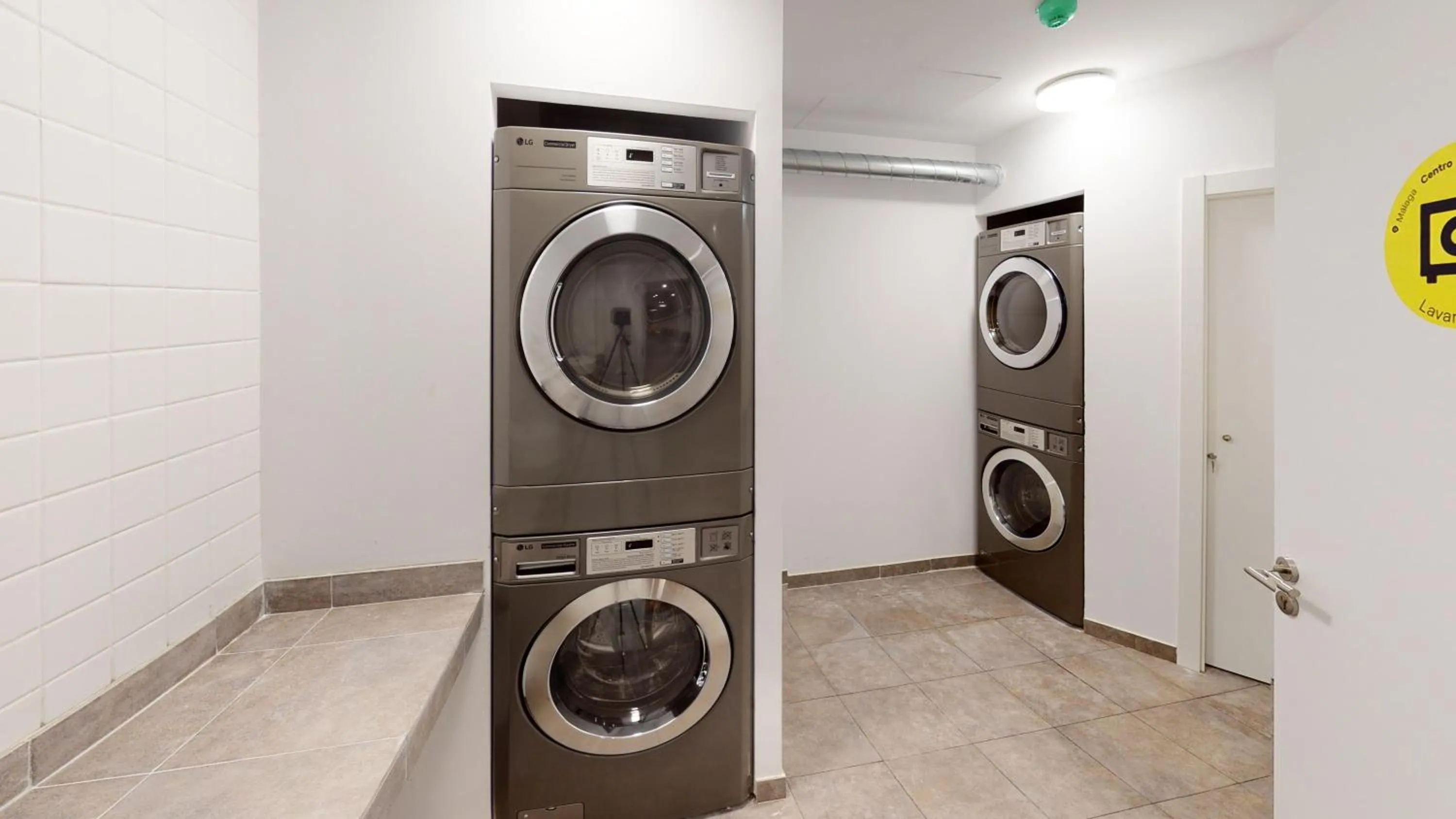 laundry in Residencia Universitaria Resa Málaga Centro