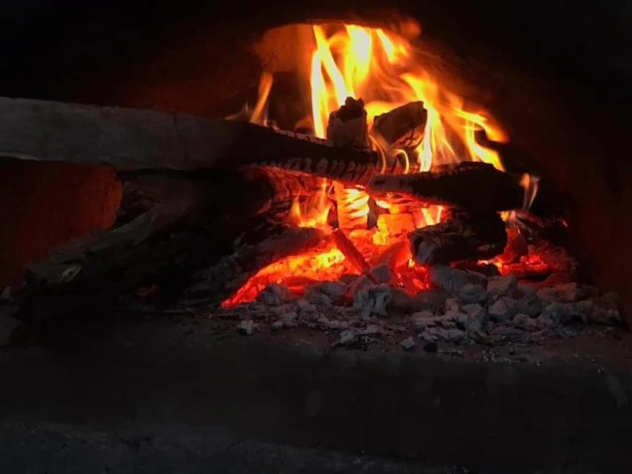 Entertainment in LA Riqueza Kanatal - Mountain View Rooms - Best Location - Amazing Food - Close to Jungle Safari & Adventure Activities