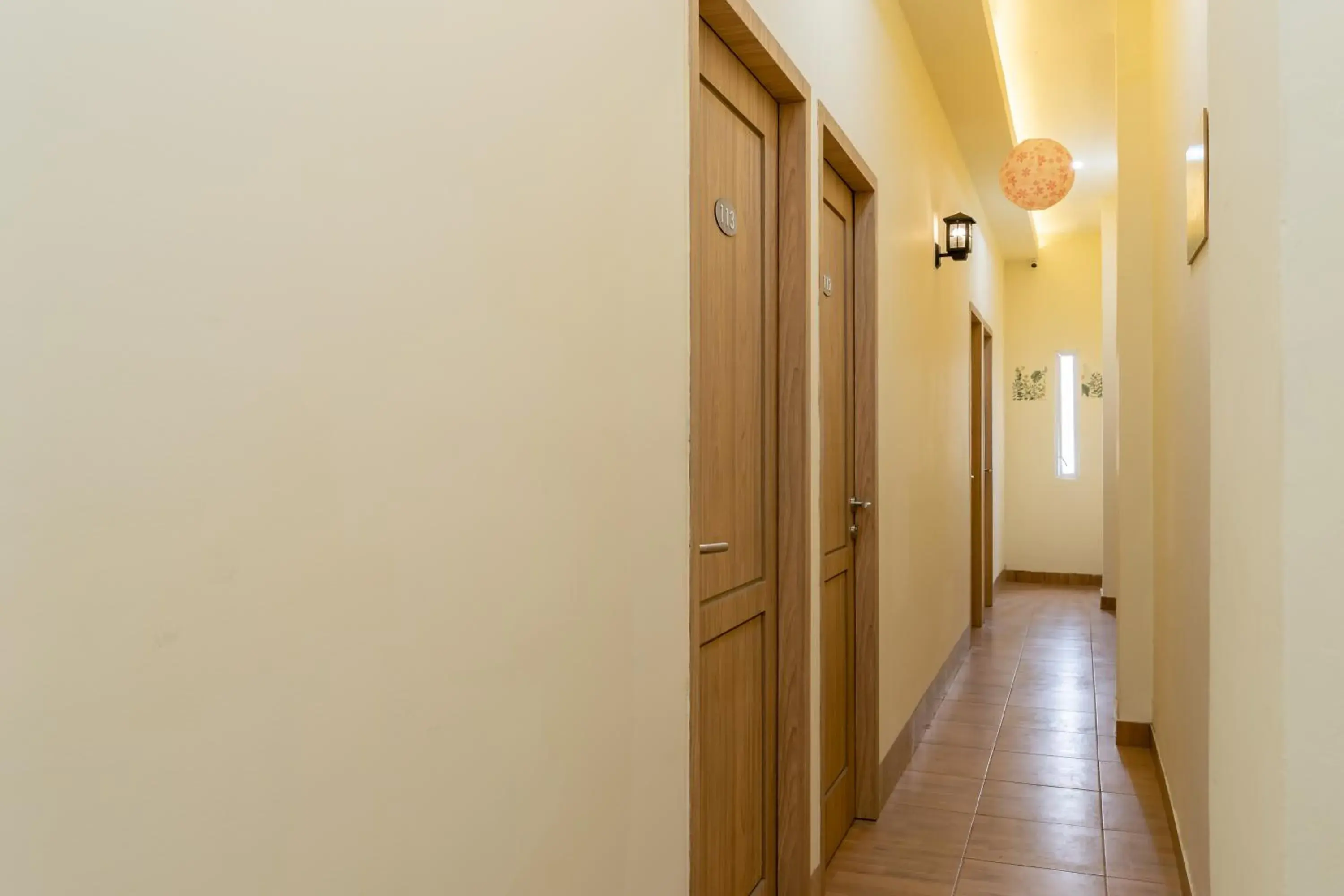 Property building in RedDoorz Plus Near RS Royal Taruma Grogol Property building in RedDoorz Plus Near RS Royal Taruma Grogol