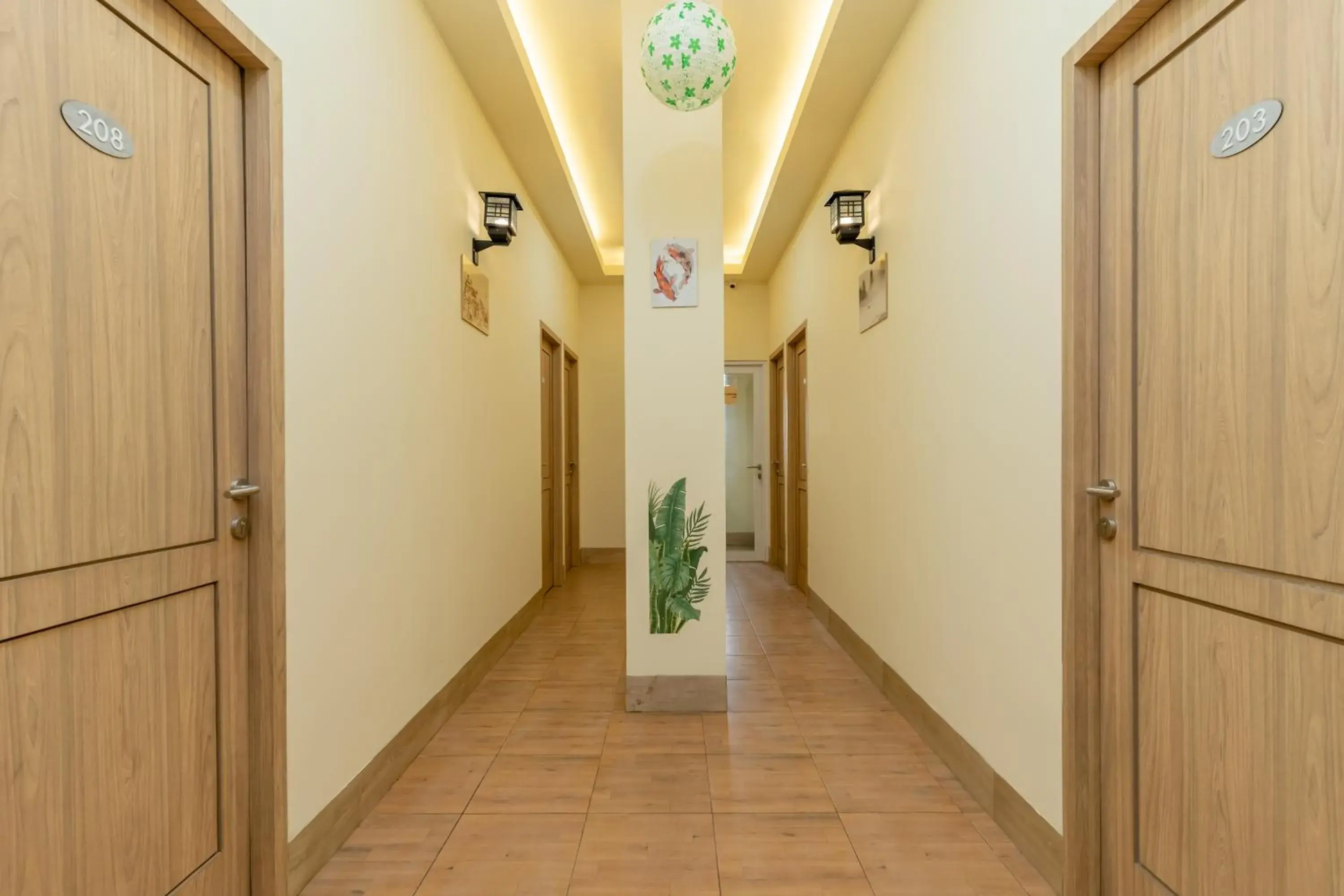 Property building in RedDoorz Plus Near RS Royal Taruma Grogol Property building in RedDoorz Plus Near RS Royal Taruma Grogol