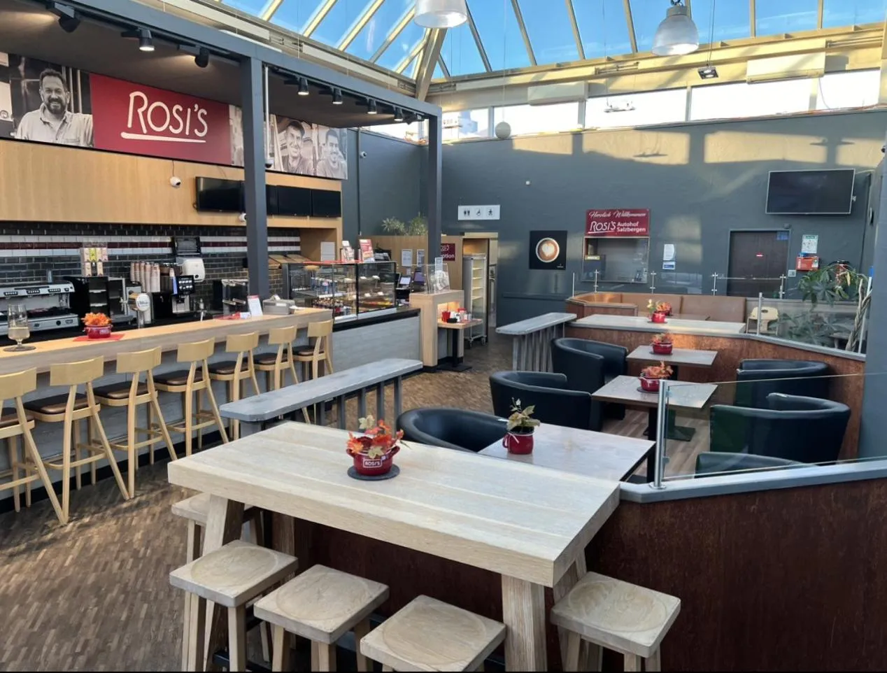 Restaurant/places to eat in Autohof Hotel Salzbergen