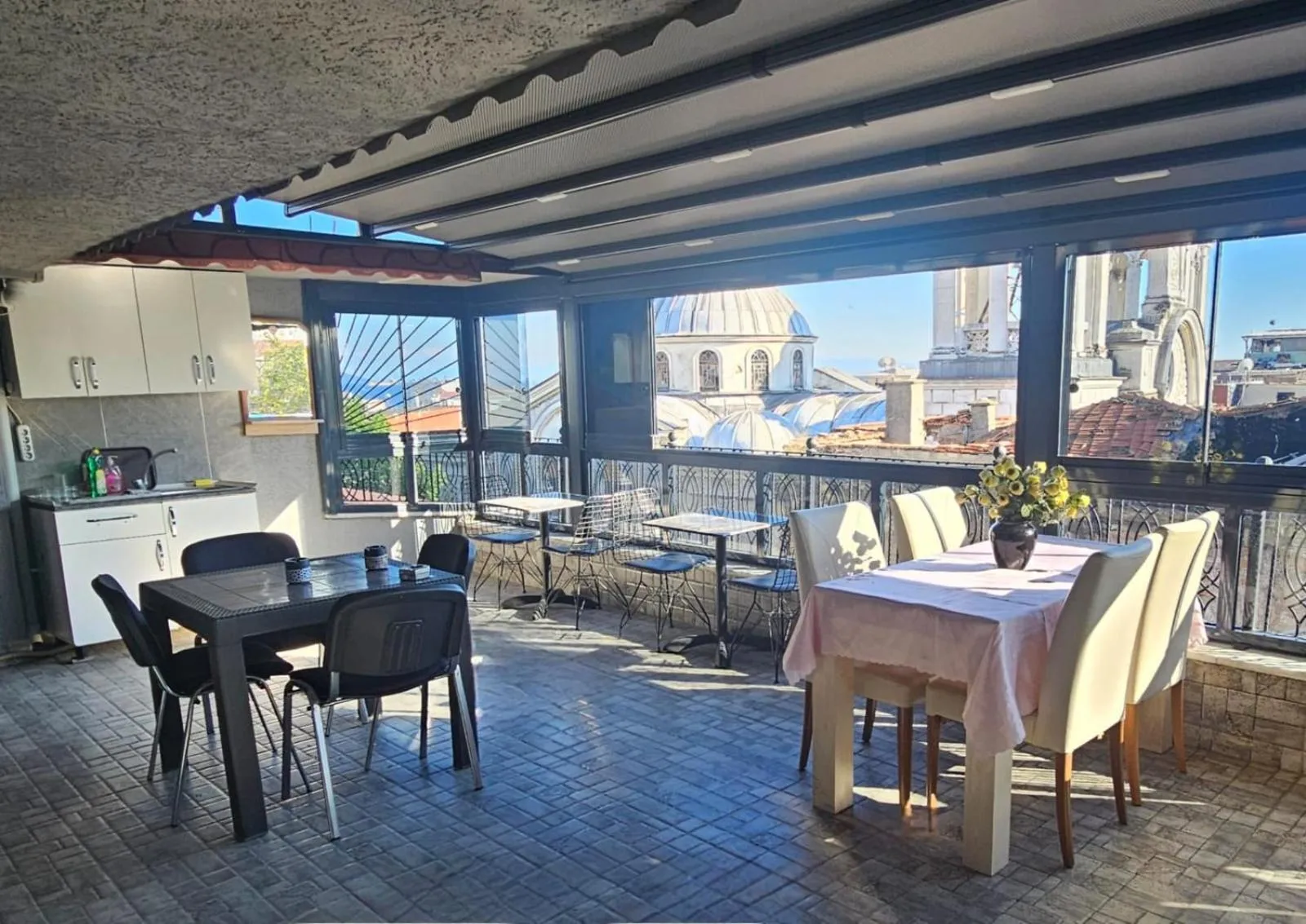 Balcony/Terrace in Grey House Apartments & Suites Istanbul