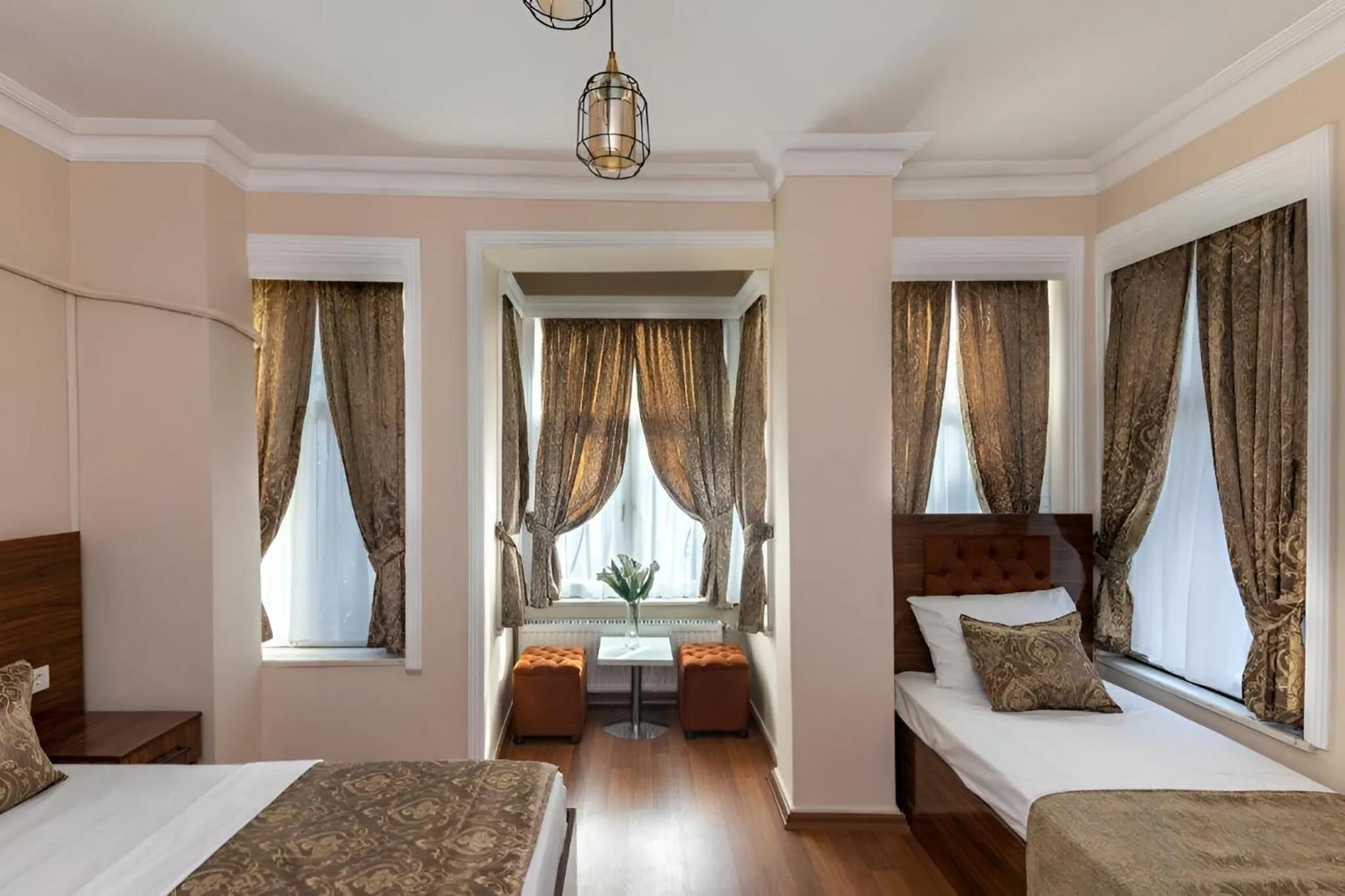 Bed in Grey House Apartments & Suites Istanbul