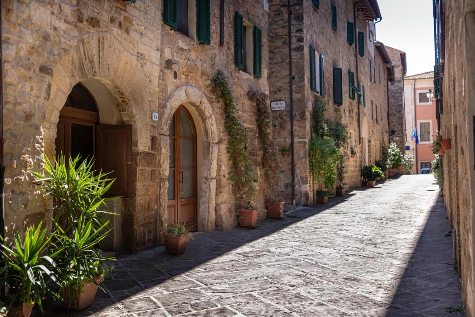 Nearby landmark in b&b BORGO CAPITANO COLLECTION Albergo diffuso - Centro Storico