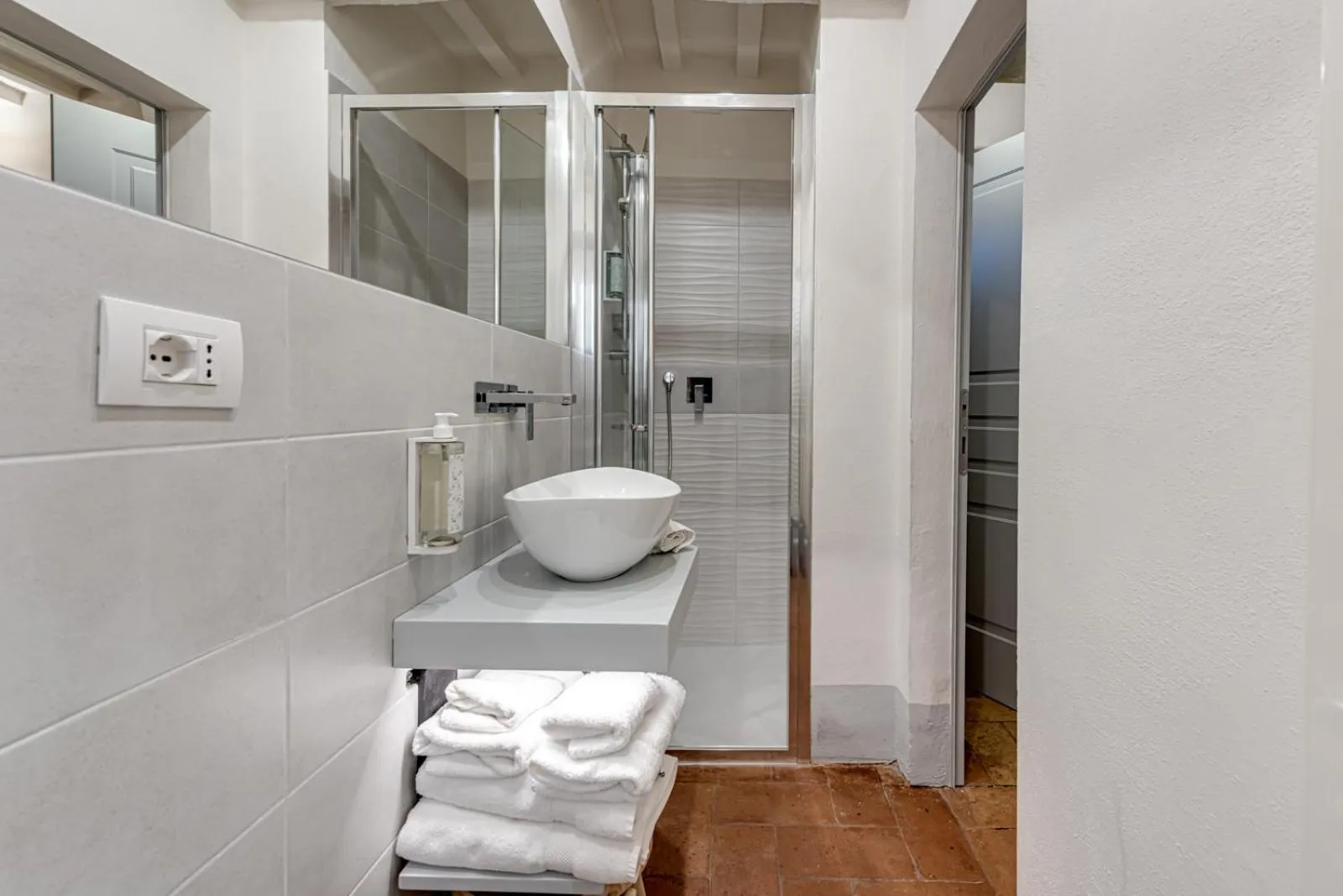 Shower in b&b BORGO CAPITANO COLLECTION Albergo diffuso - Centro Storico