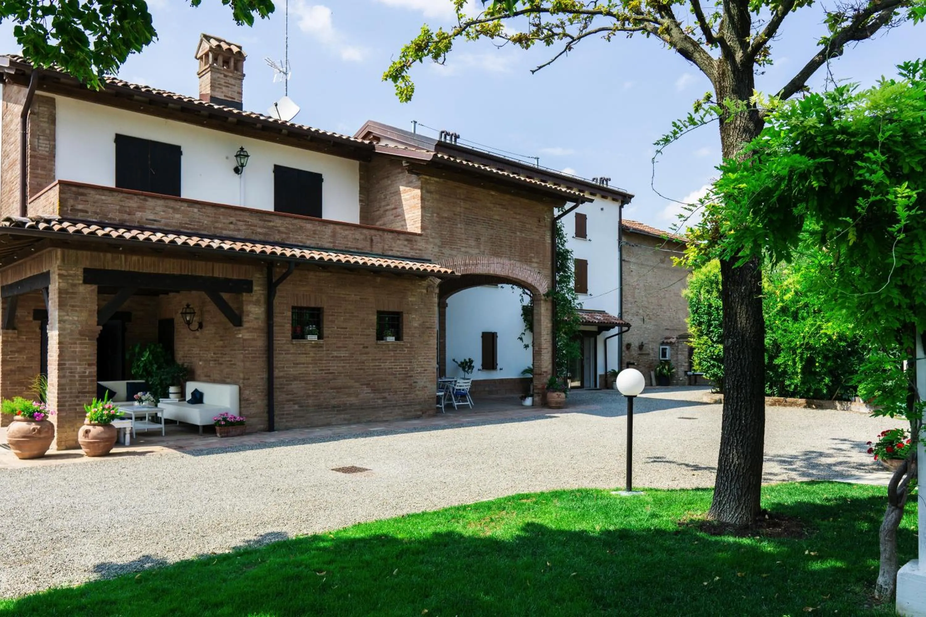 Property building in Ca' Ross