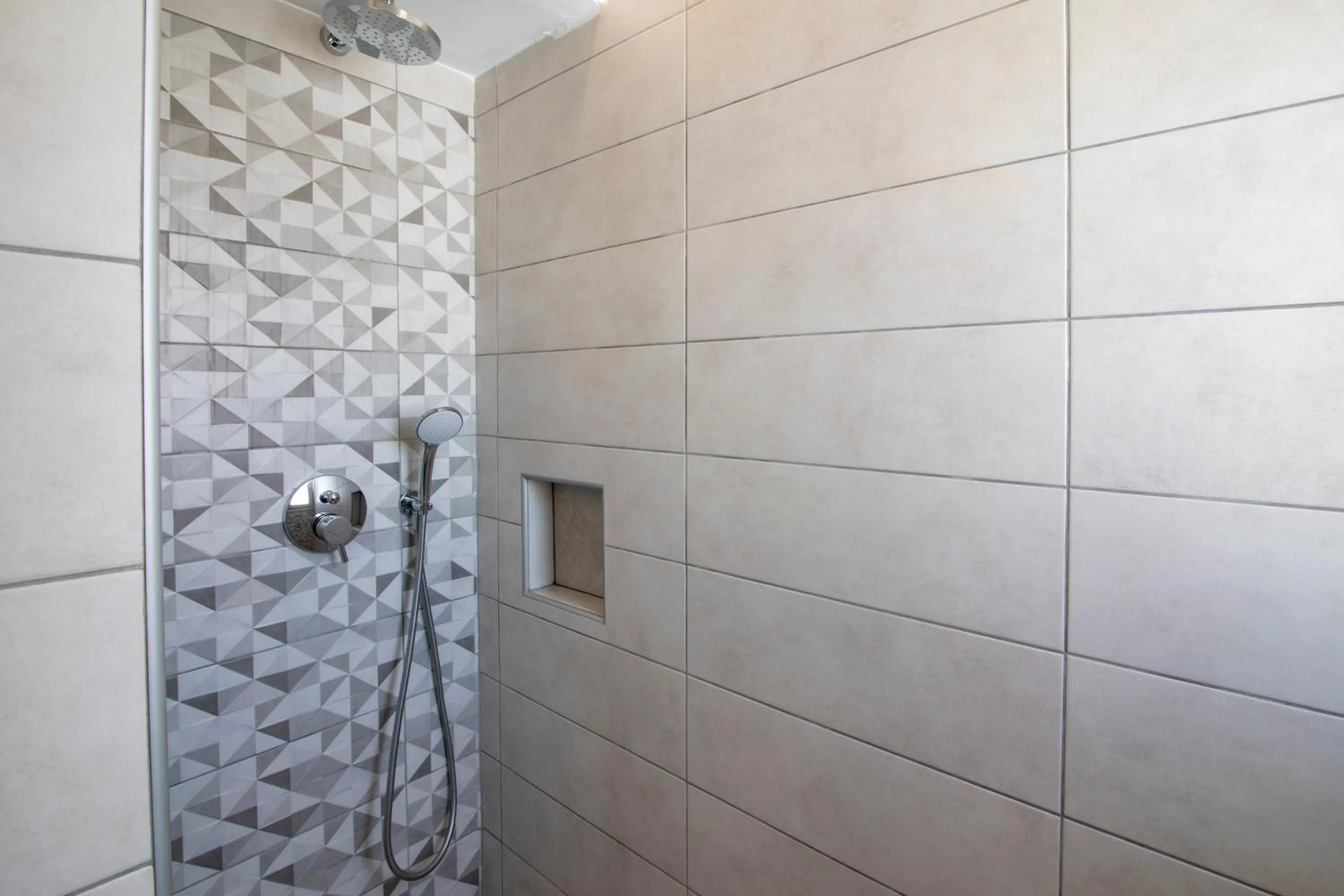 Shower in Petra Aqua Villa