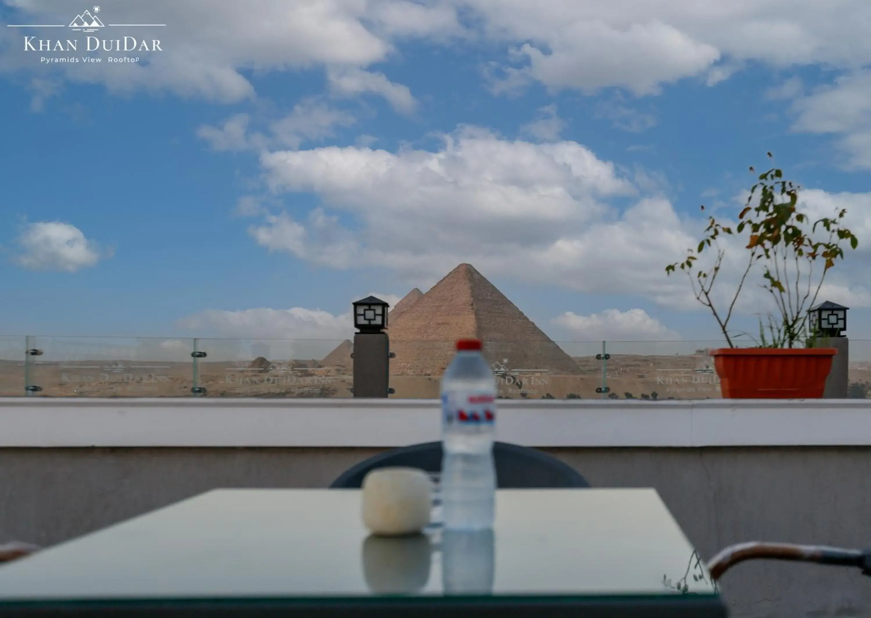 Restaurant/places to eat in Khan Duidar Inn - Pyramids View Rooftop Restaurant/places to eat in Khan Duidar Inn - Pyramids View Rooftop