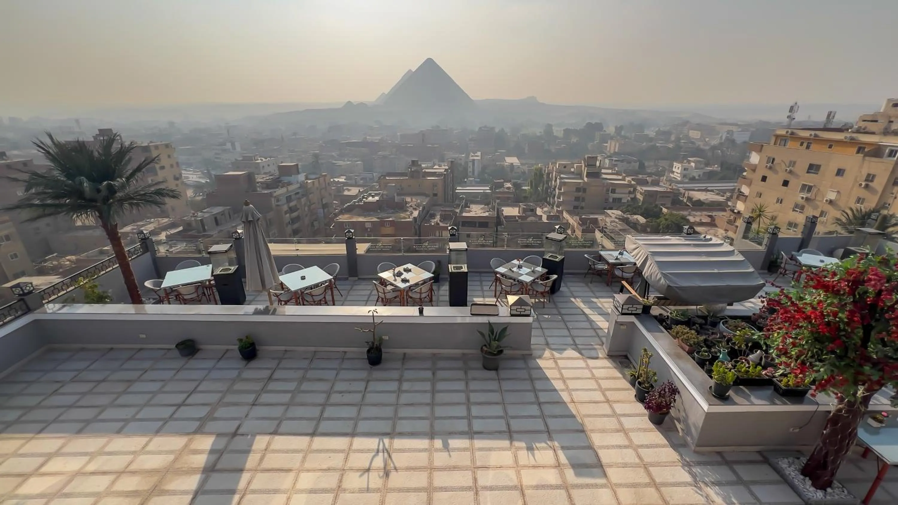Balcony/Terrace in Khan Duidar Inn - Pyramids View Rooftop