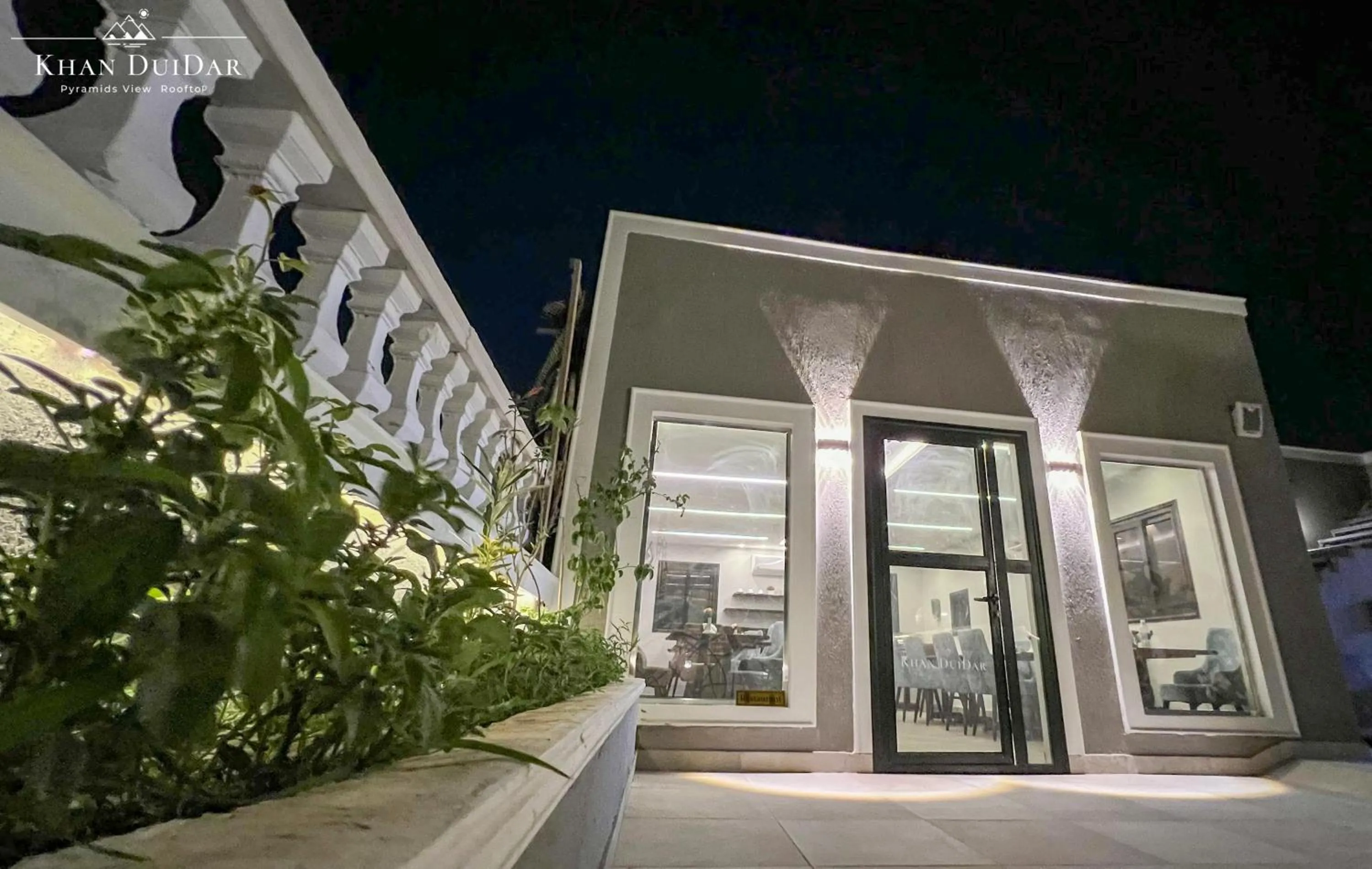 Restaurant/places to eat in Khan Duidar Inn - Pyramids View Rooftop