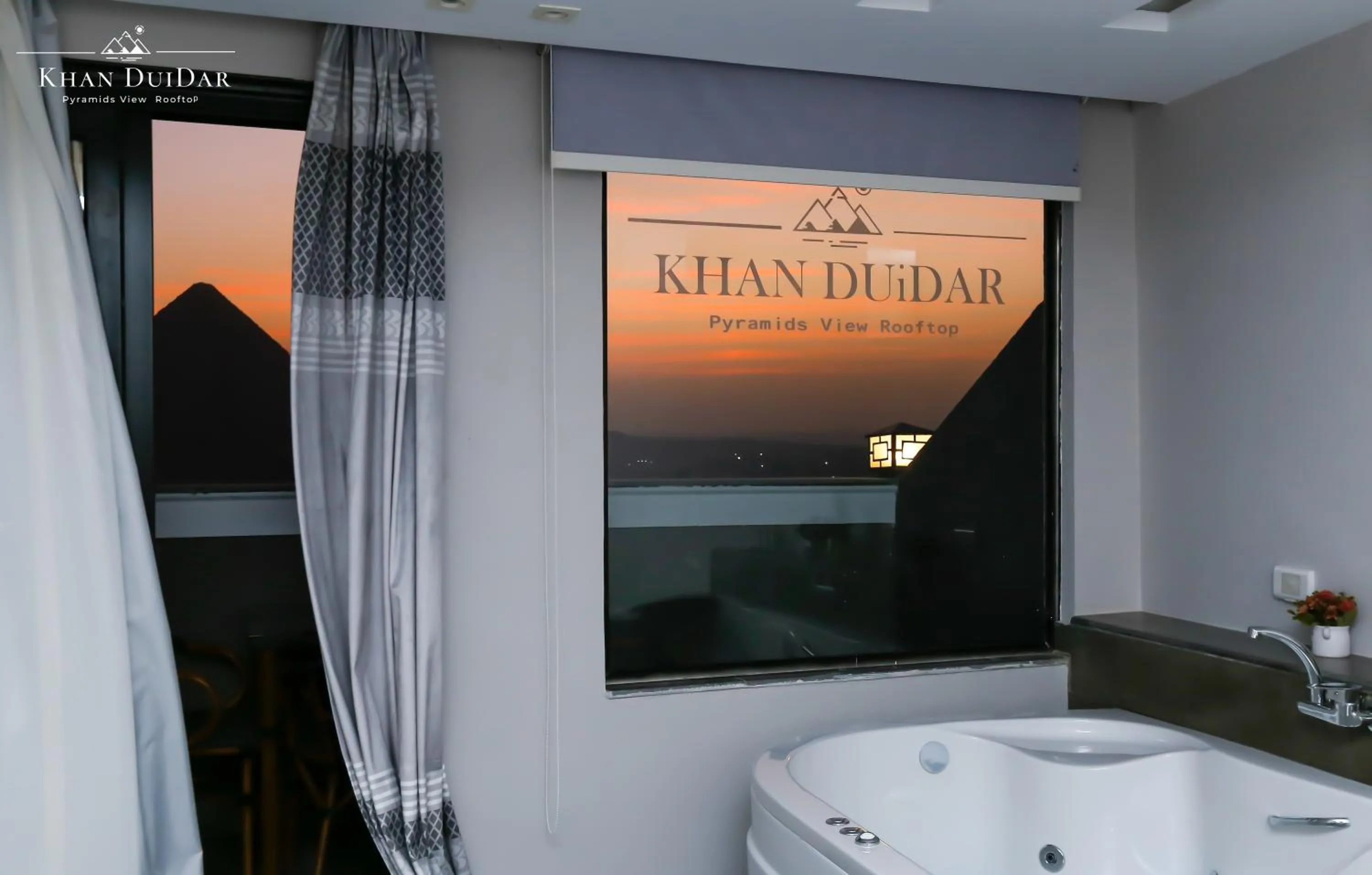 Hot Tub in Khan Duidar Inn - Pyramids View Rooftop