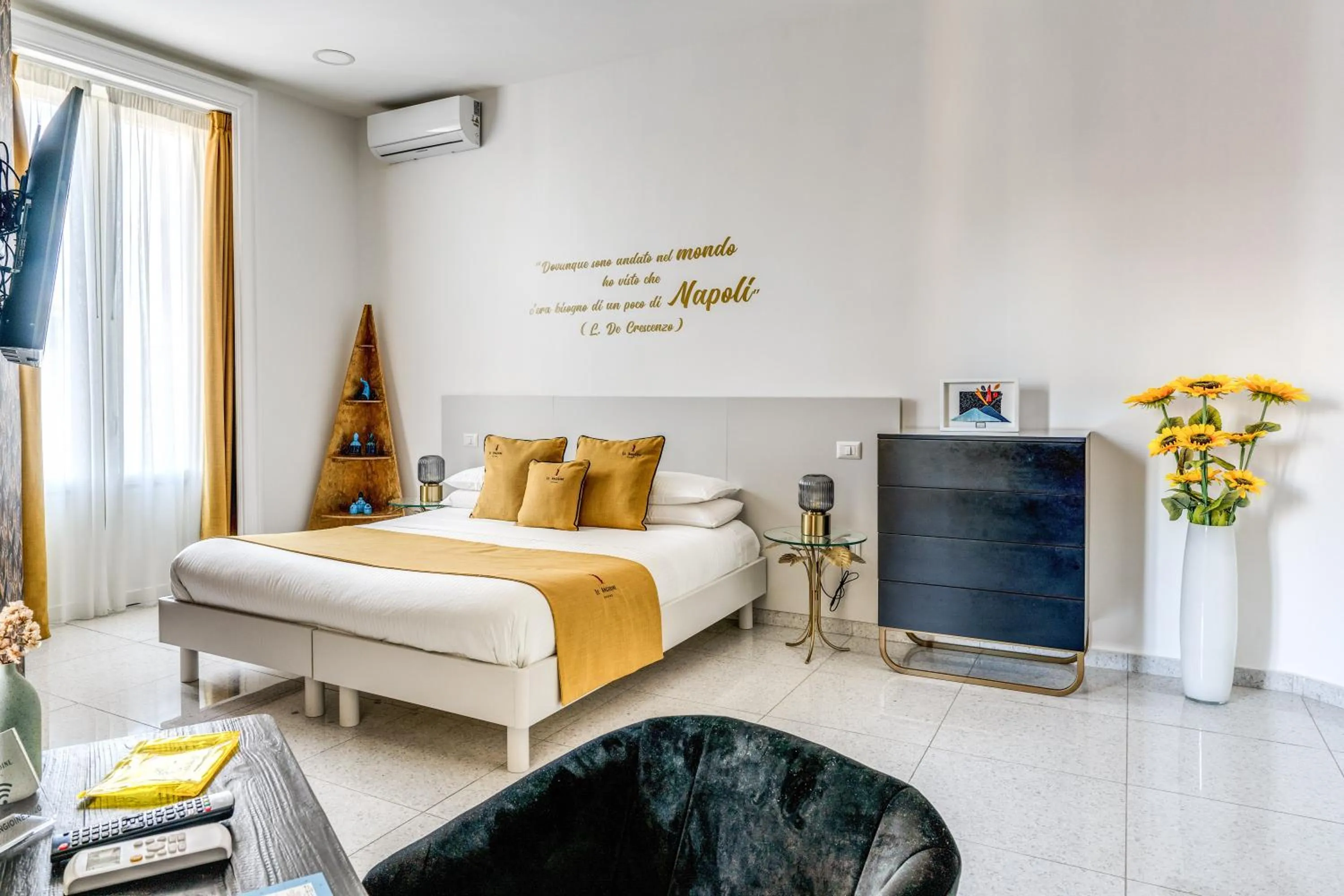 Bed in Le Angioine Rooms