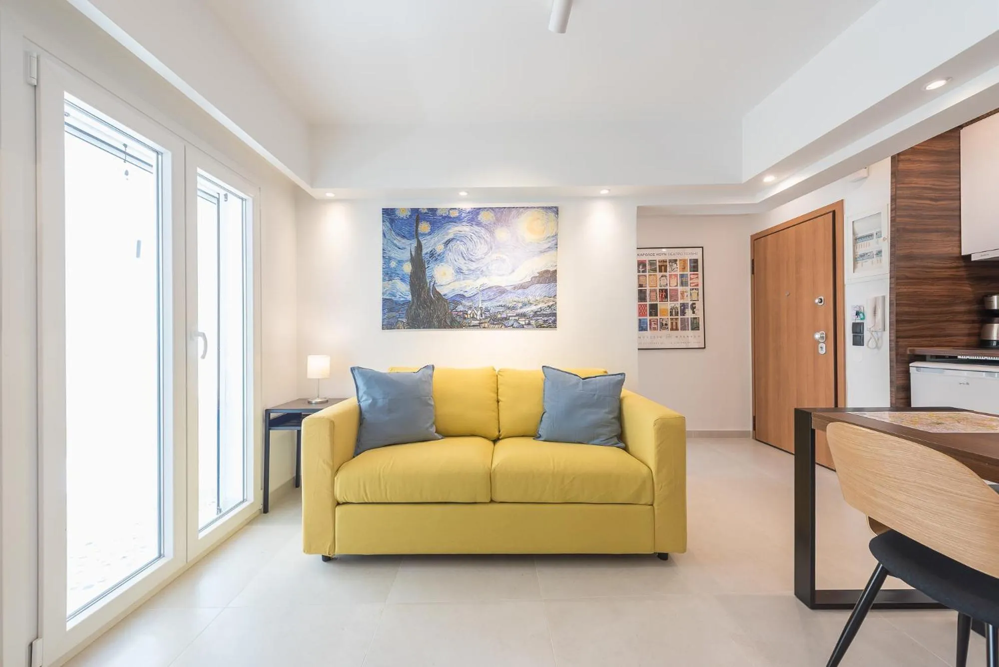 Seating area in Phaedon, the Terrace Suite Near Acropolis By CloudKeys