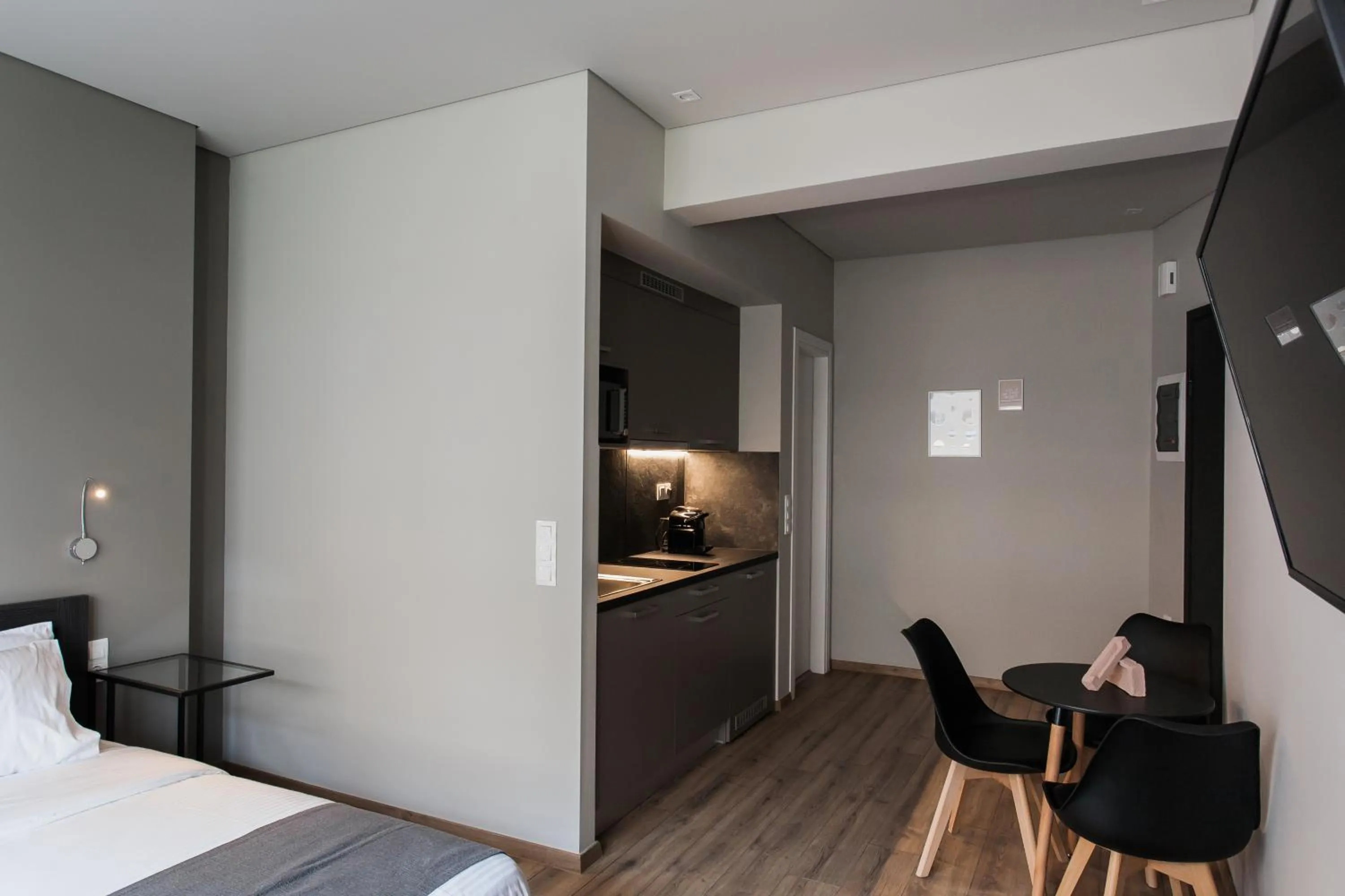 TV and multimedia, Bed in WYZ Athens Apartments by UPSTREET