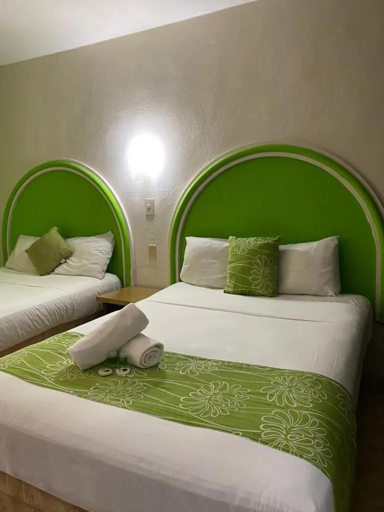 Bed in HC International by R&T