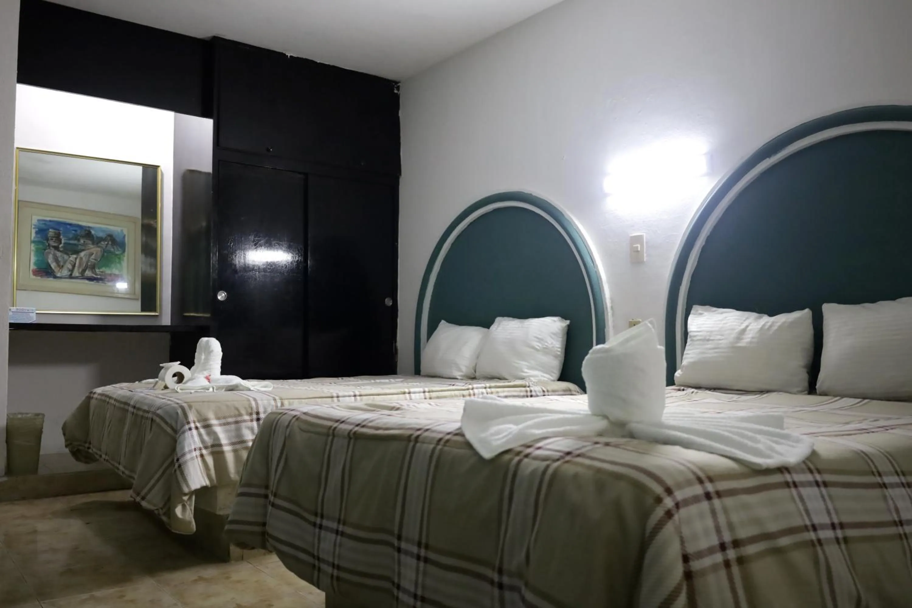 Bed in HC International by R&T