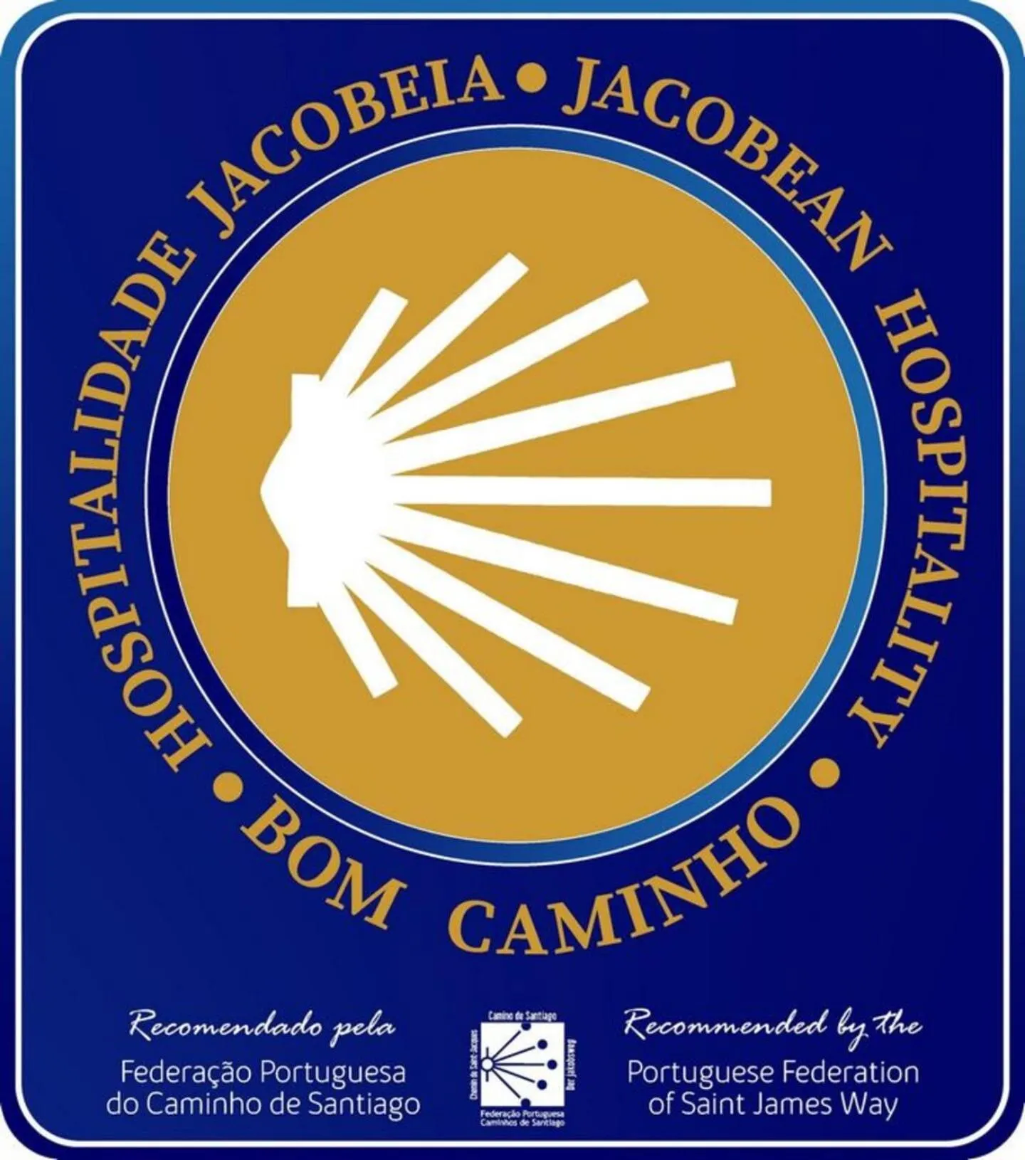 Hiking in Solar dos Carvalhos