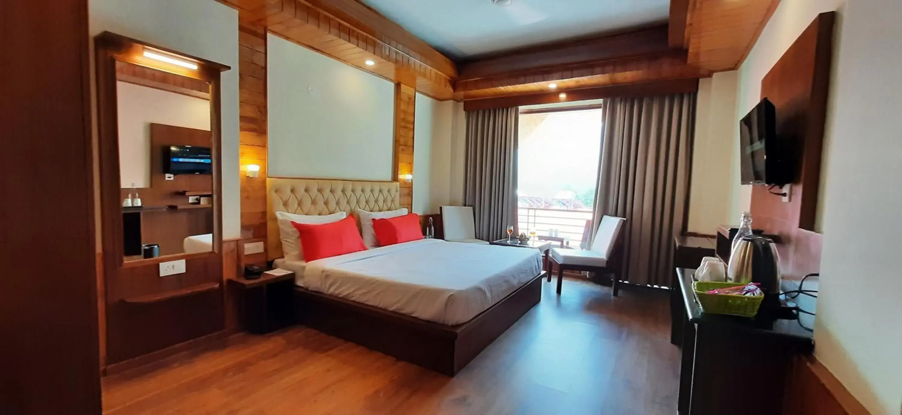 Bed in Mastiff Xanadu Bed in Mastiff Xanadu